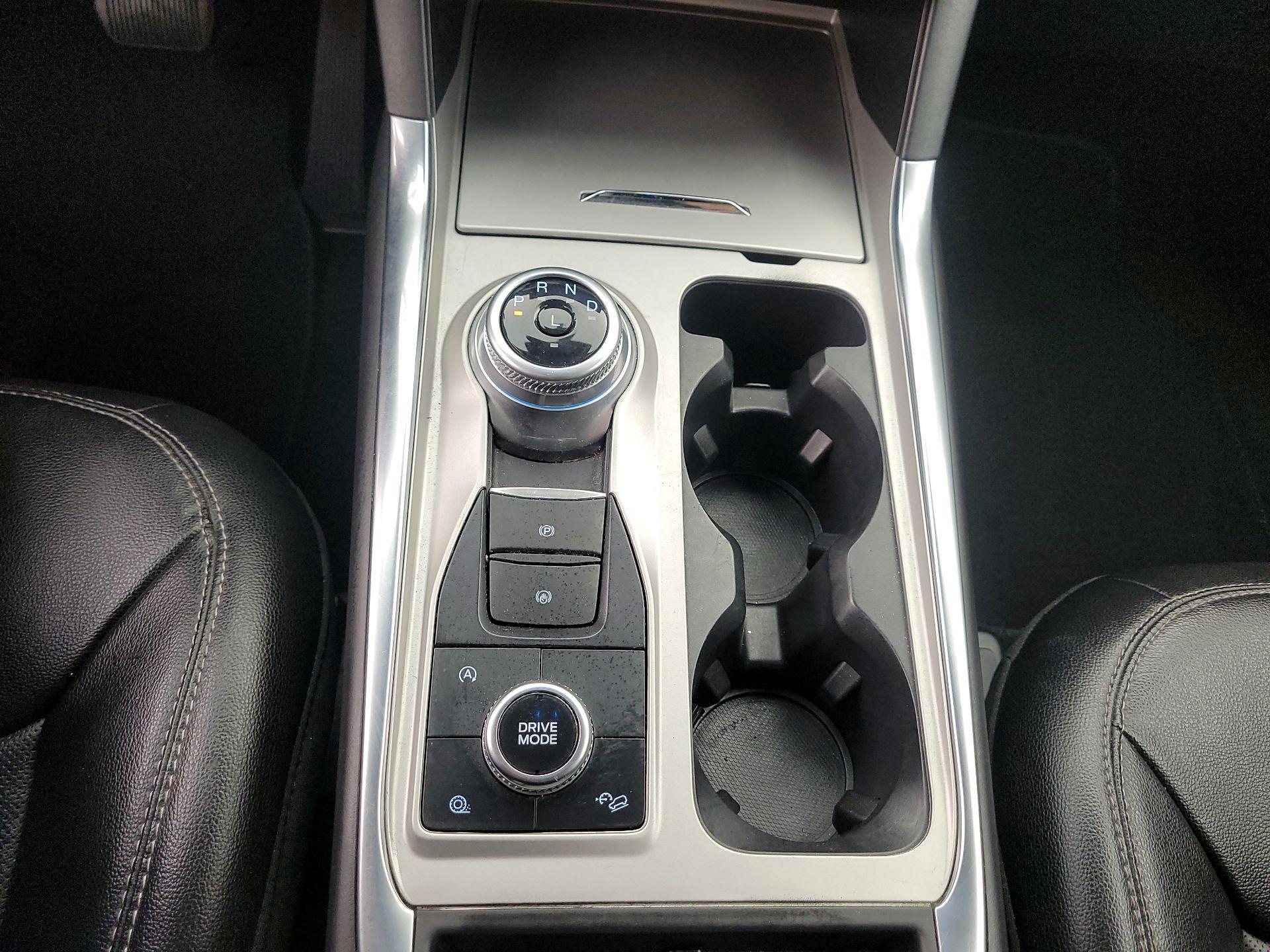 Thumbnail: 2023 Ford Explorer - 18