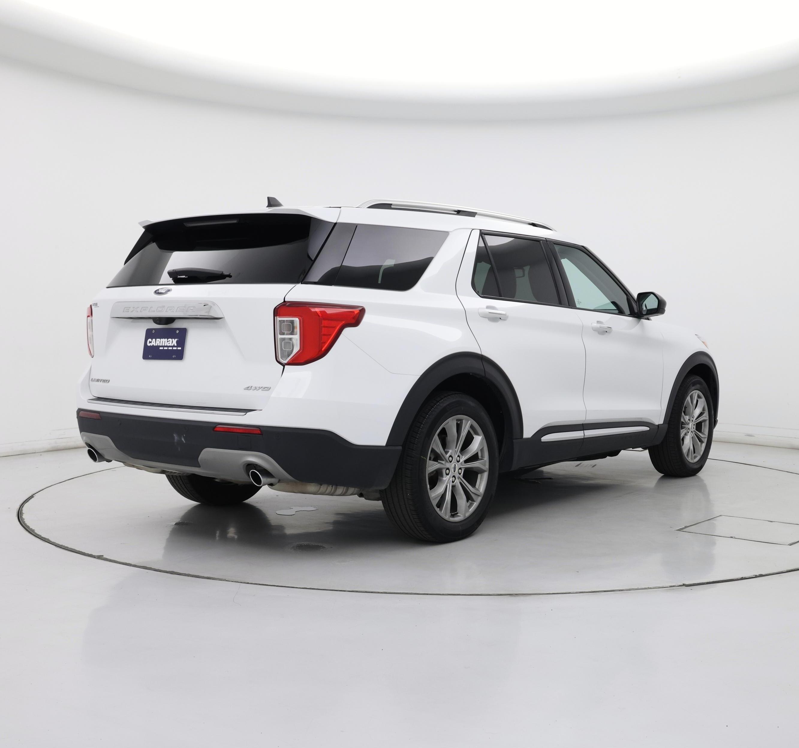 Thumbnail: 2023 Ford Explorer - 8