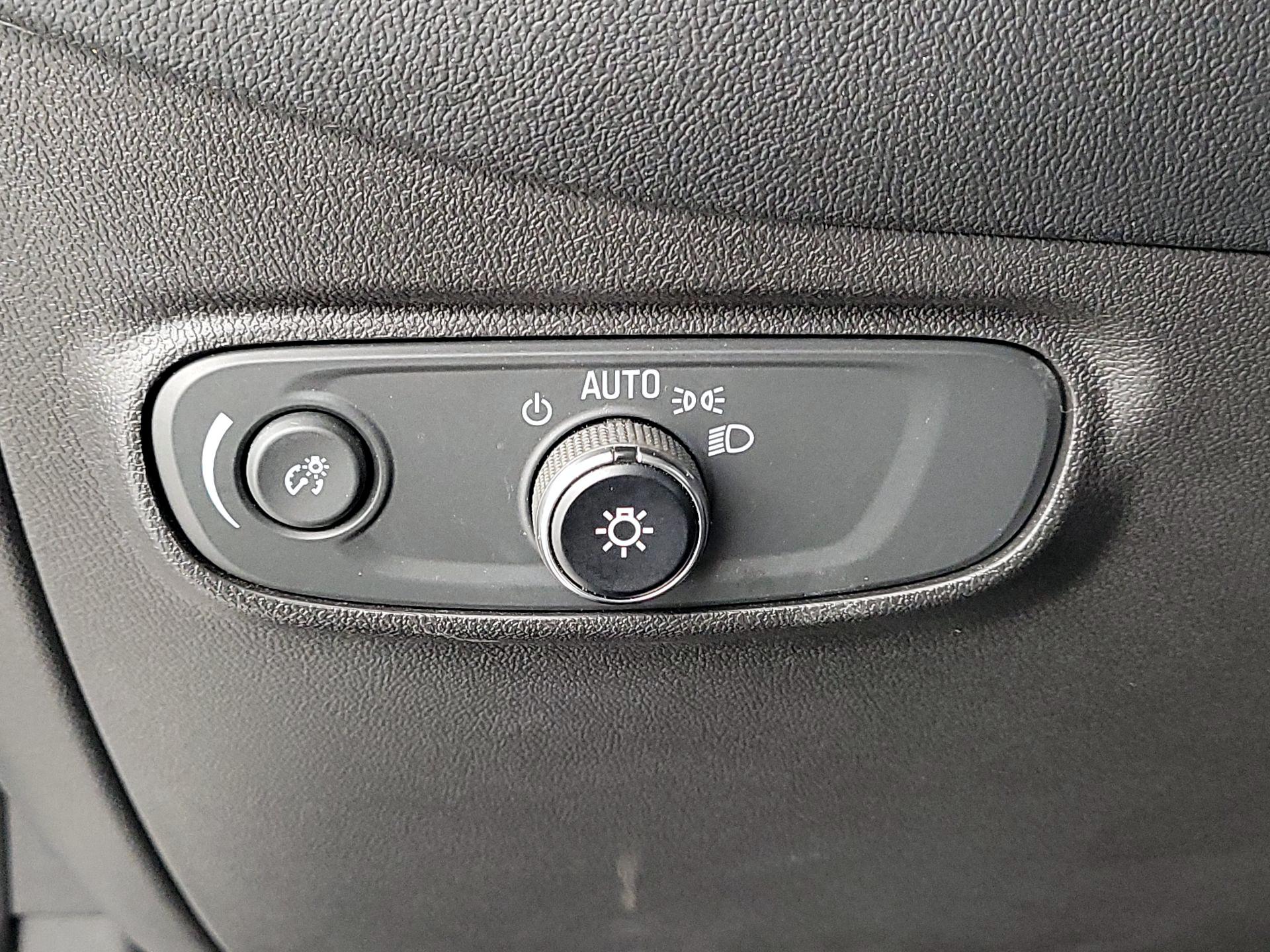 Thumbnail: 2023 Chevrolet Equinox - 13