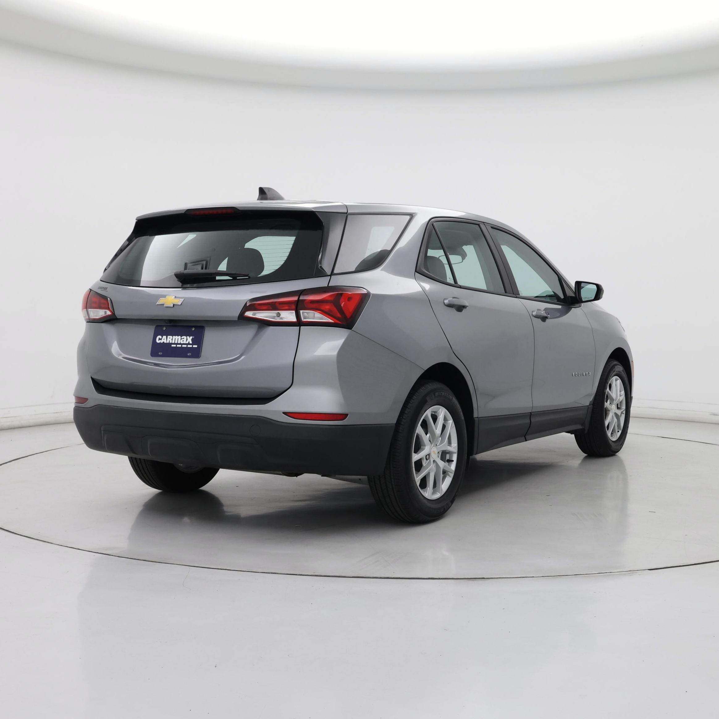 Thumbnail: 2023 Chevrolet Equinox - 8