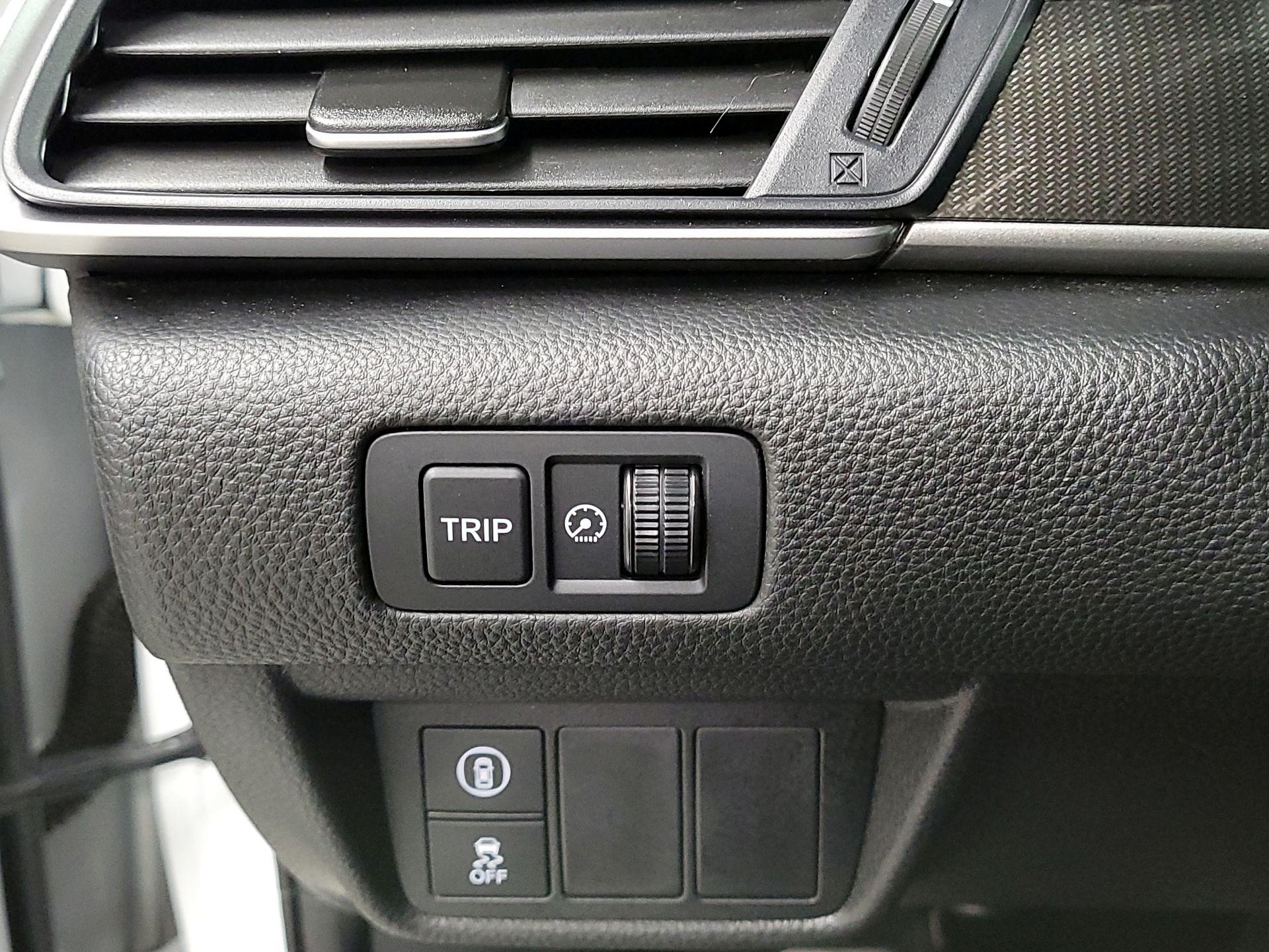 Thumbnail: 2022 Honda Accord - 13