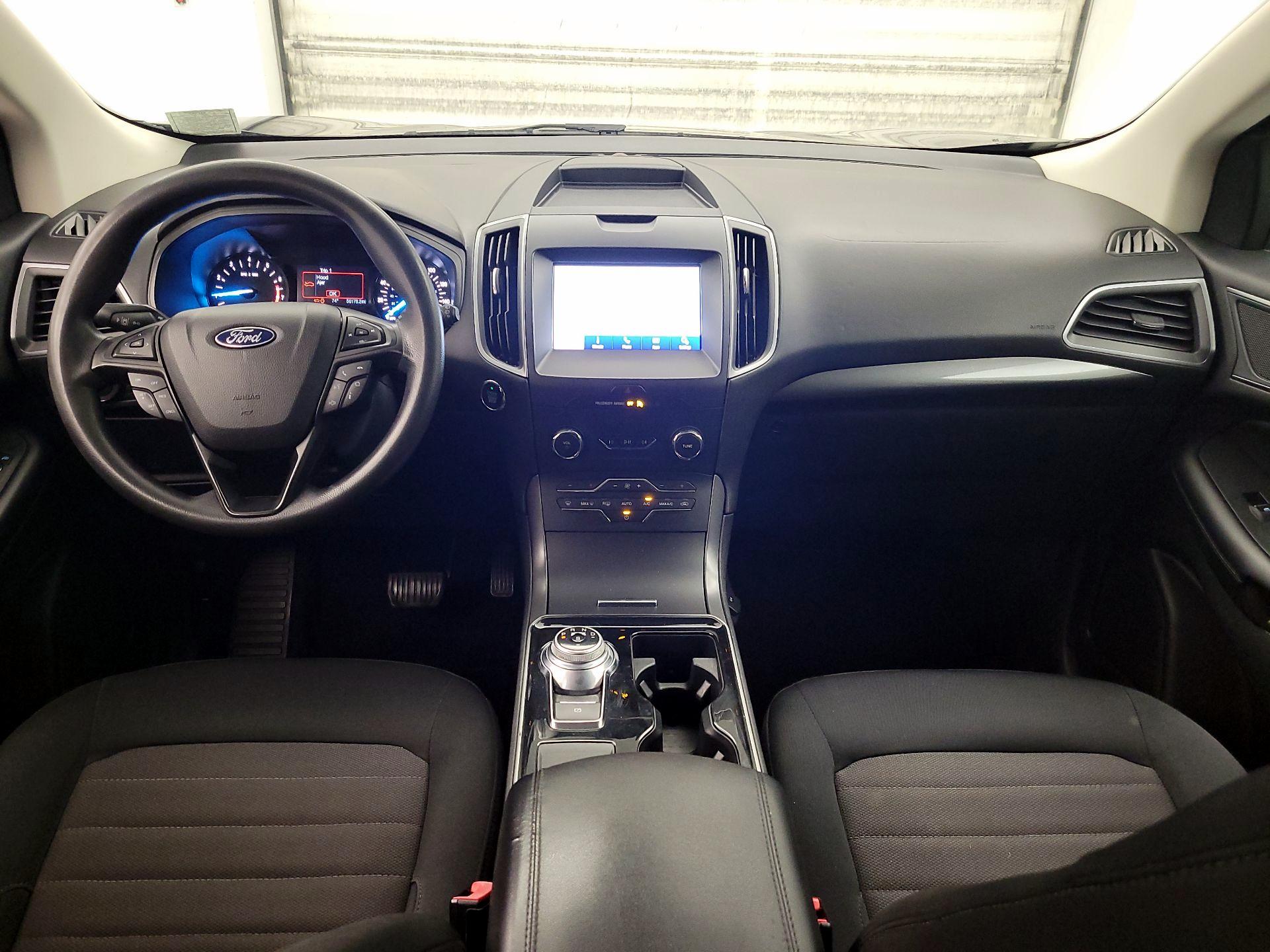 Thumbnail: 2020 Ford Edge - 9