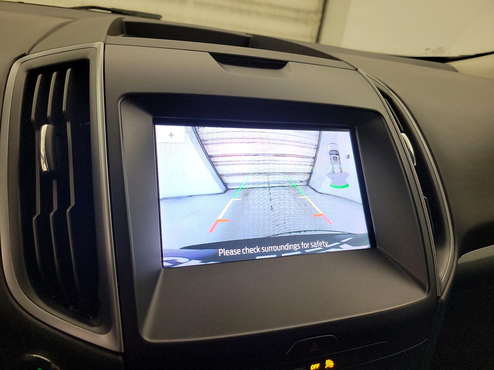 Thumbnail: 2020 Ford Edge - 14