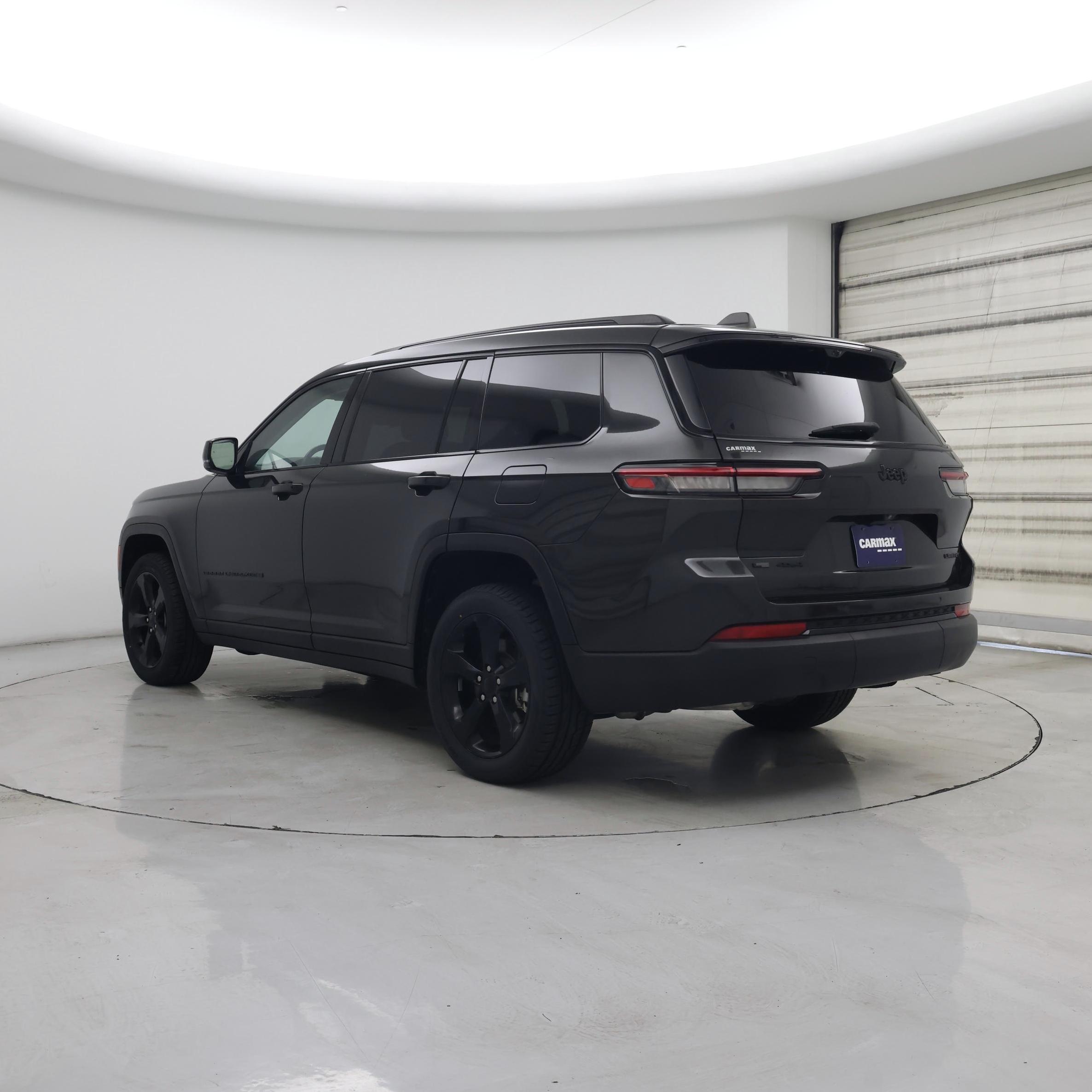 Thumbnail: 2022 Jeep Grand Cherokee L - 2