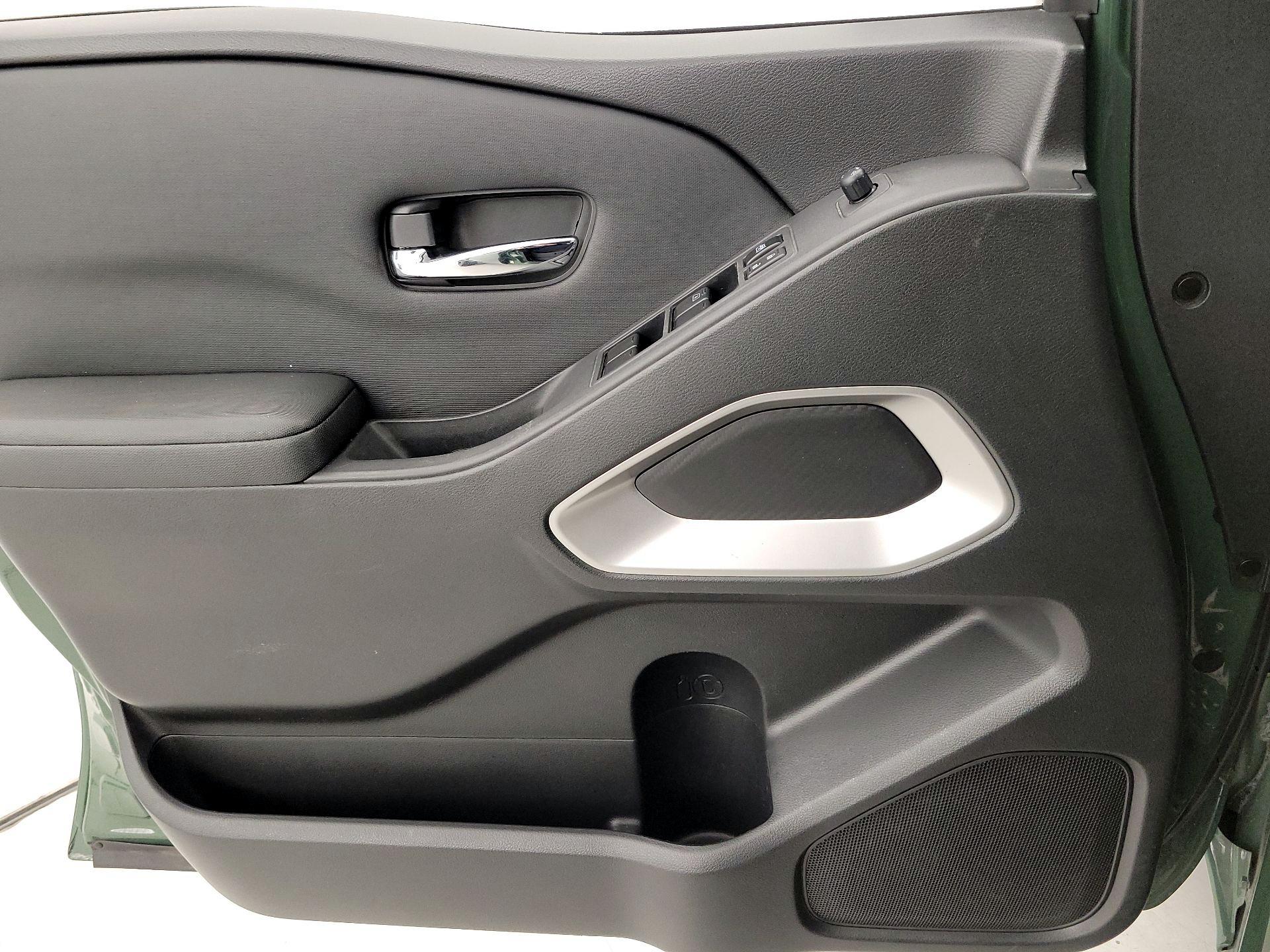 Thumbnail: 2022 Nissan Frontier - 12