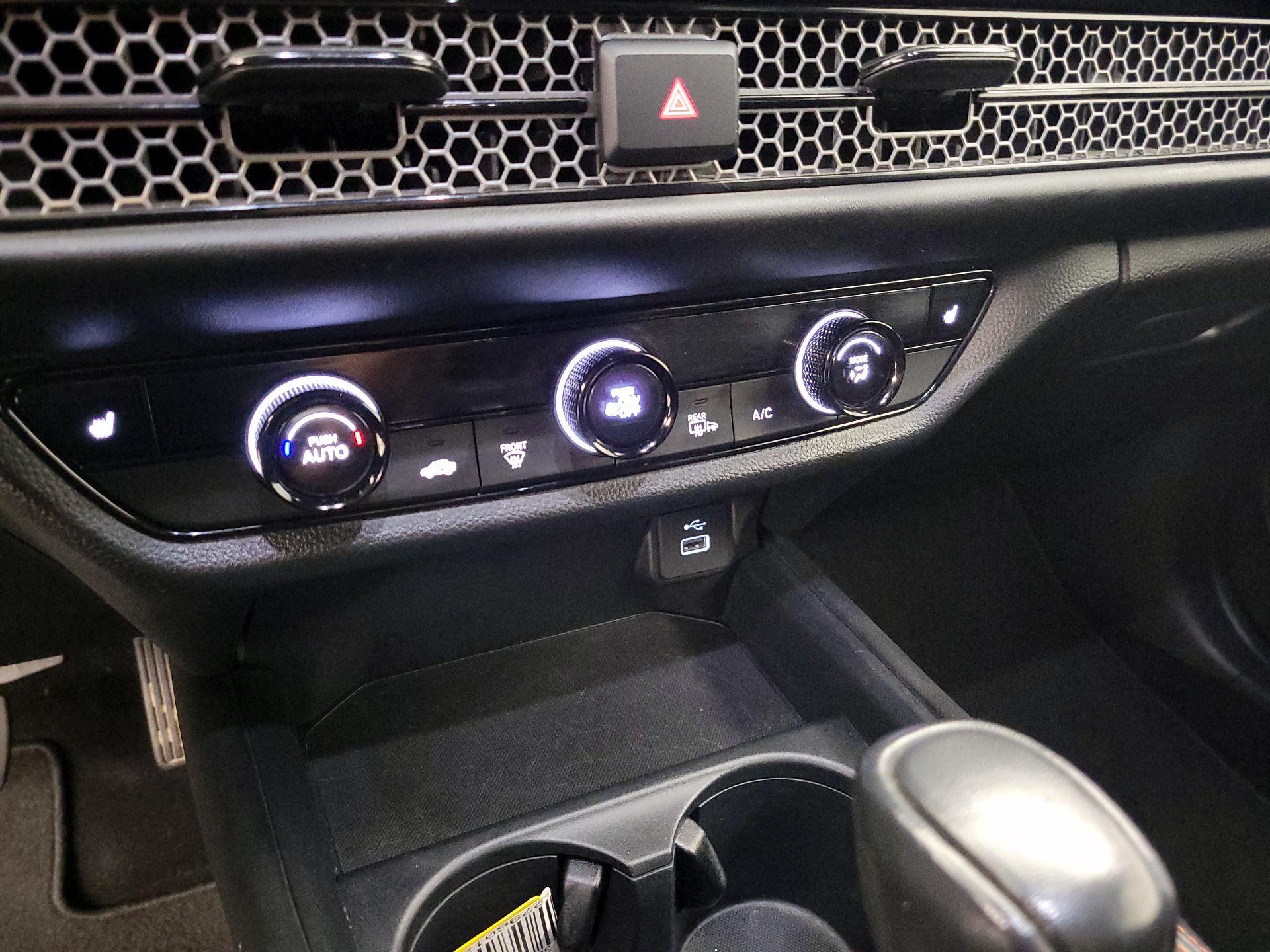 Thumbnail: 2024 Honda HR-V - 16