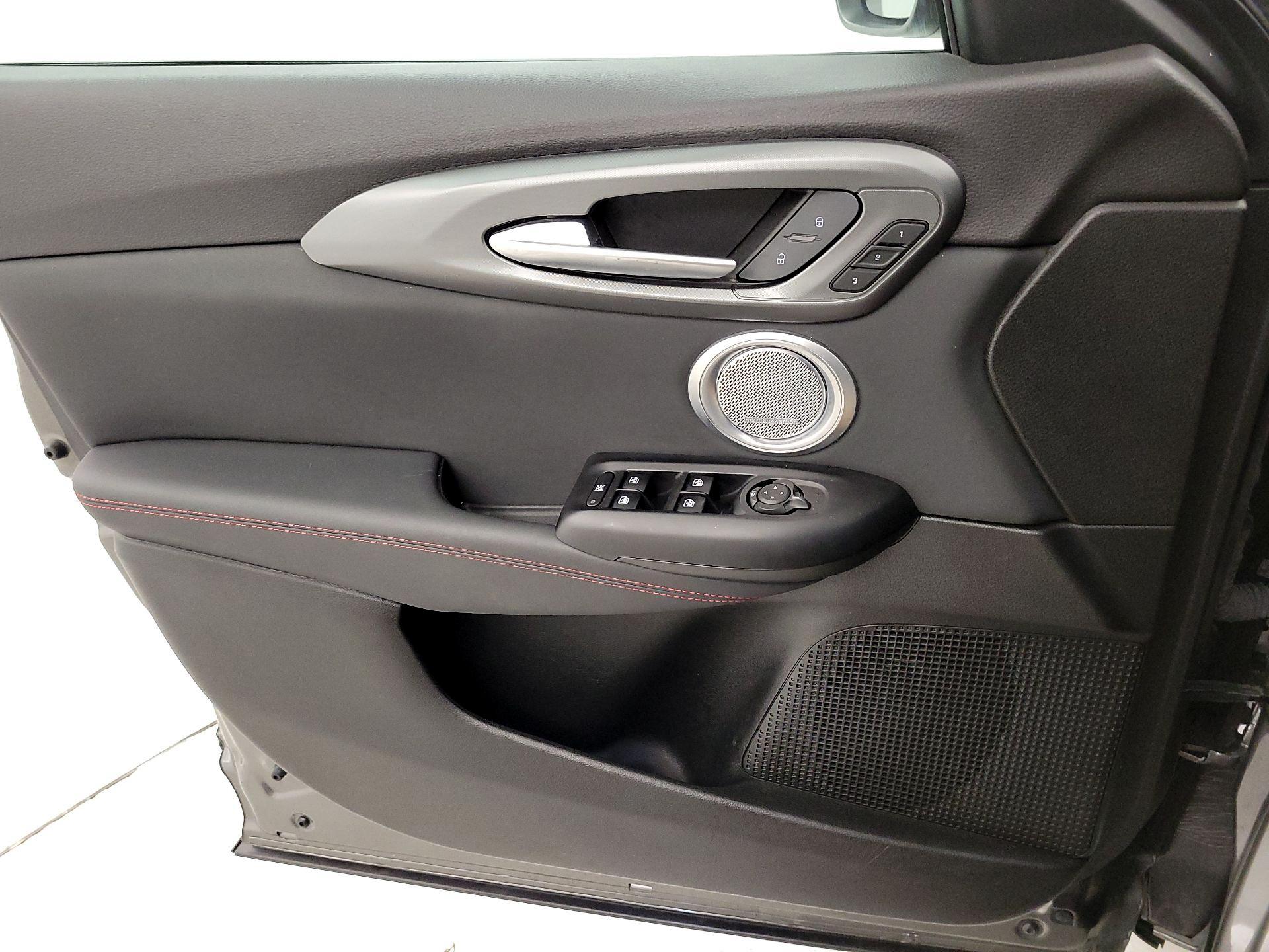 Thumbnail: 2023 Dodge Hornet - 12