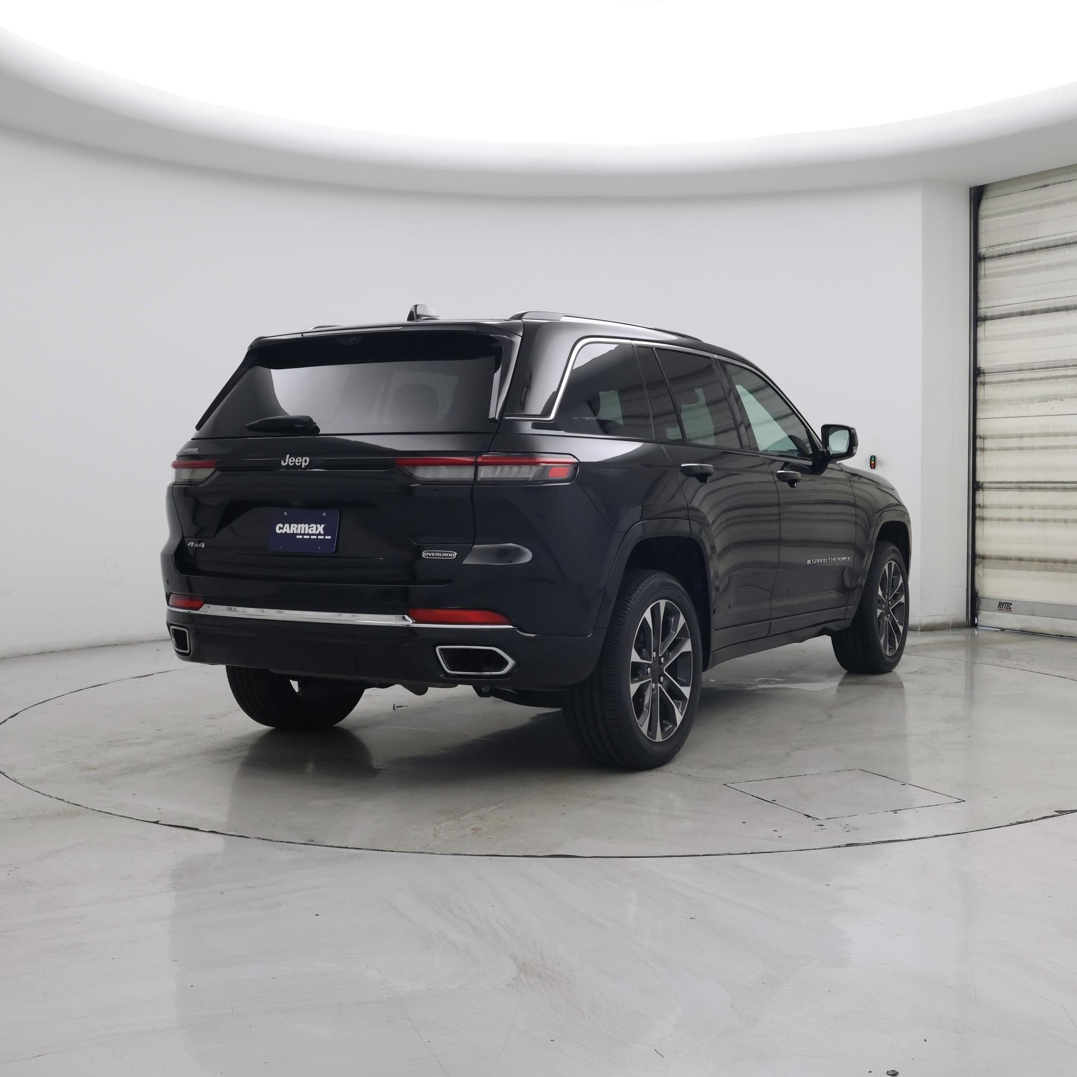 Thumbnail: 2022 Jeep Grand Cherokee - 8