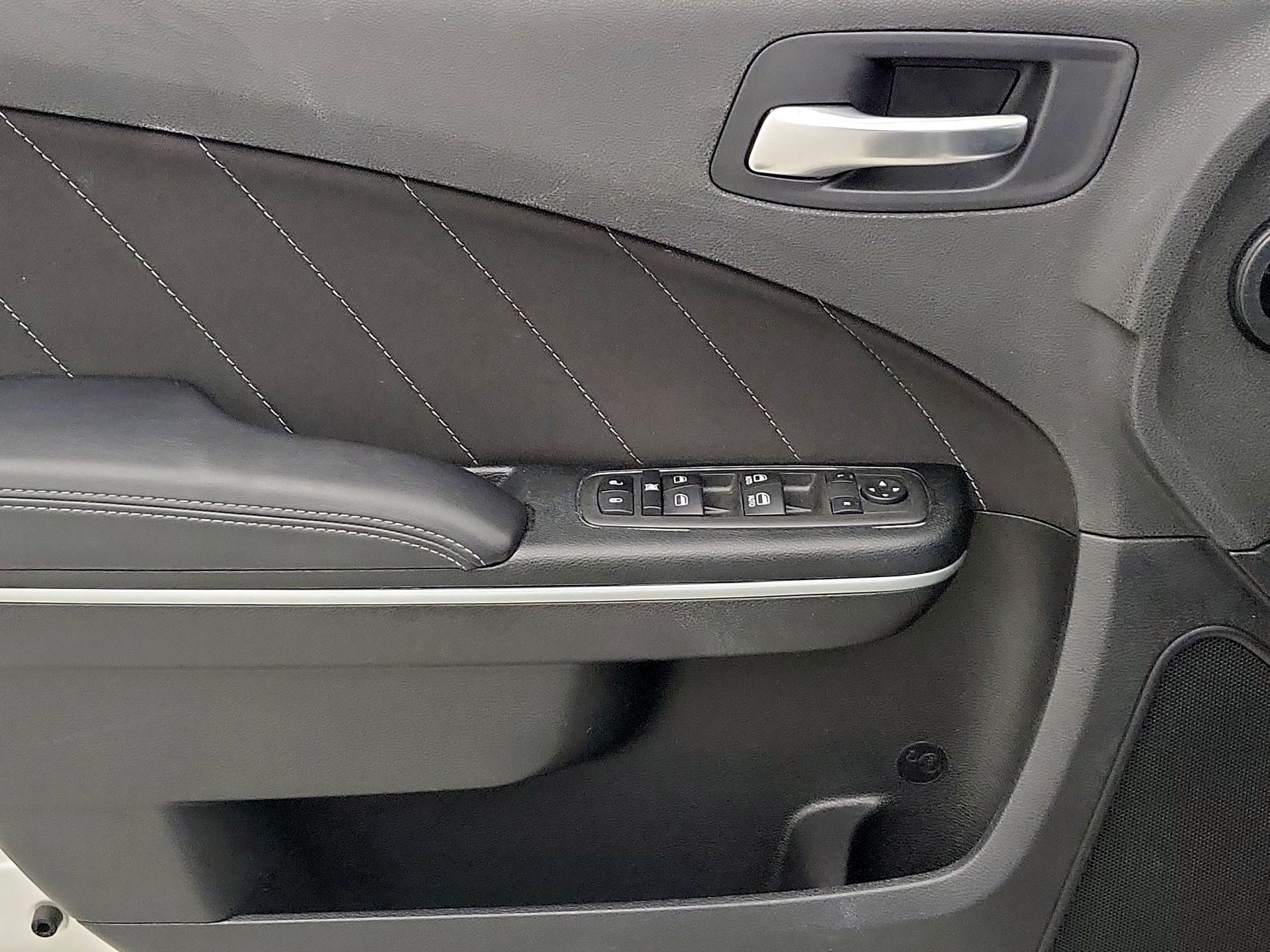 Thumbnail: 2022 Dodge Charger - 12