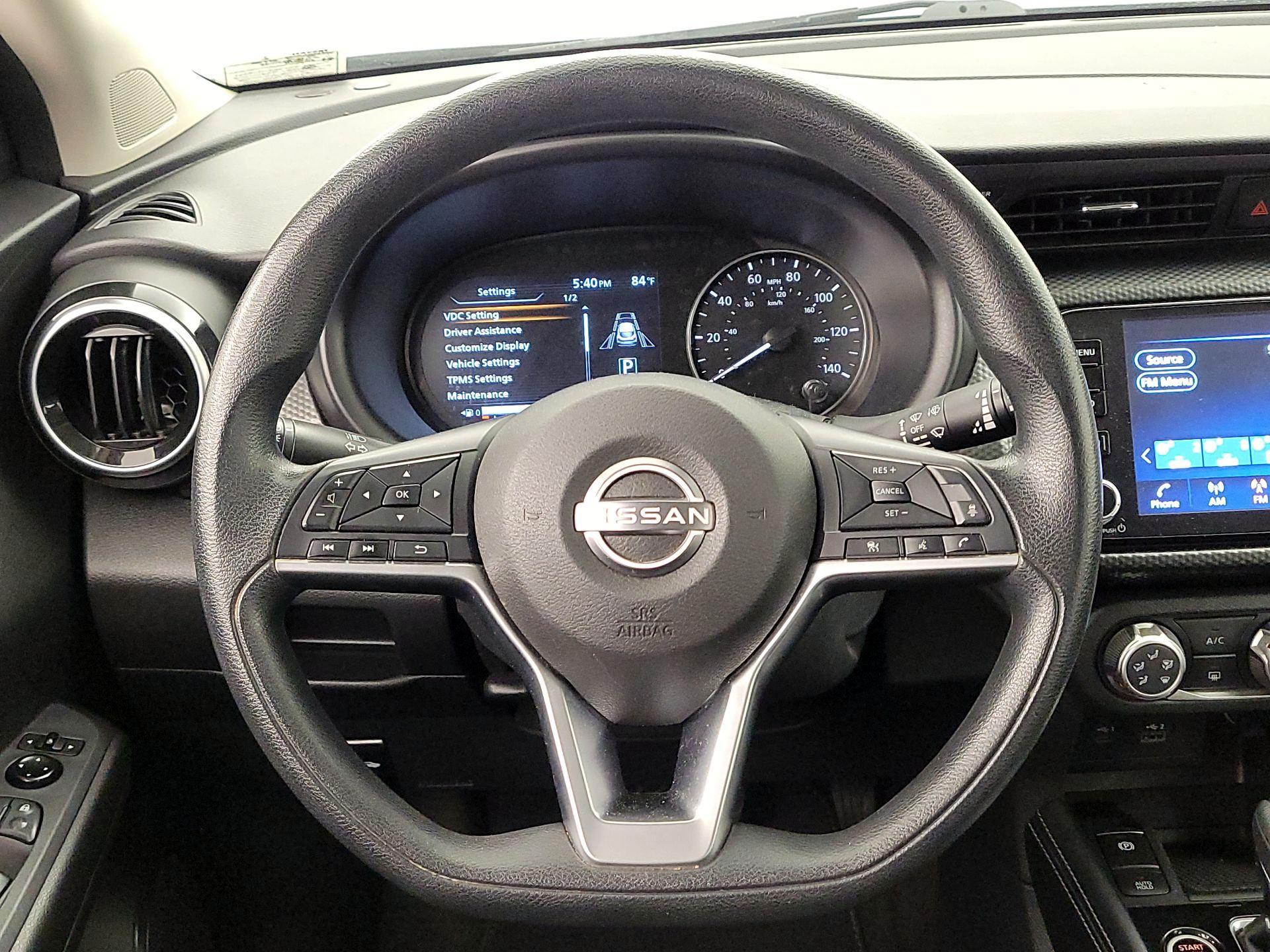 Thumbnail: 2023 Nissan Kicks - 10