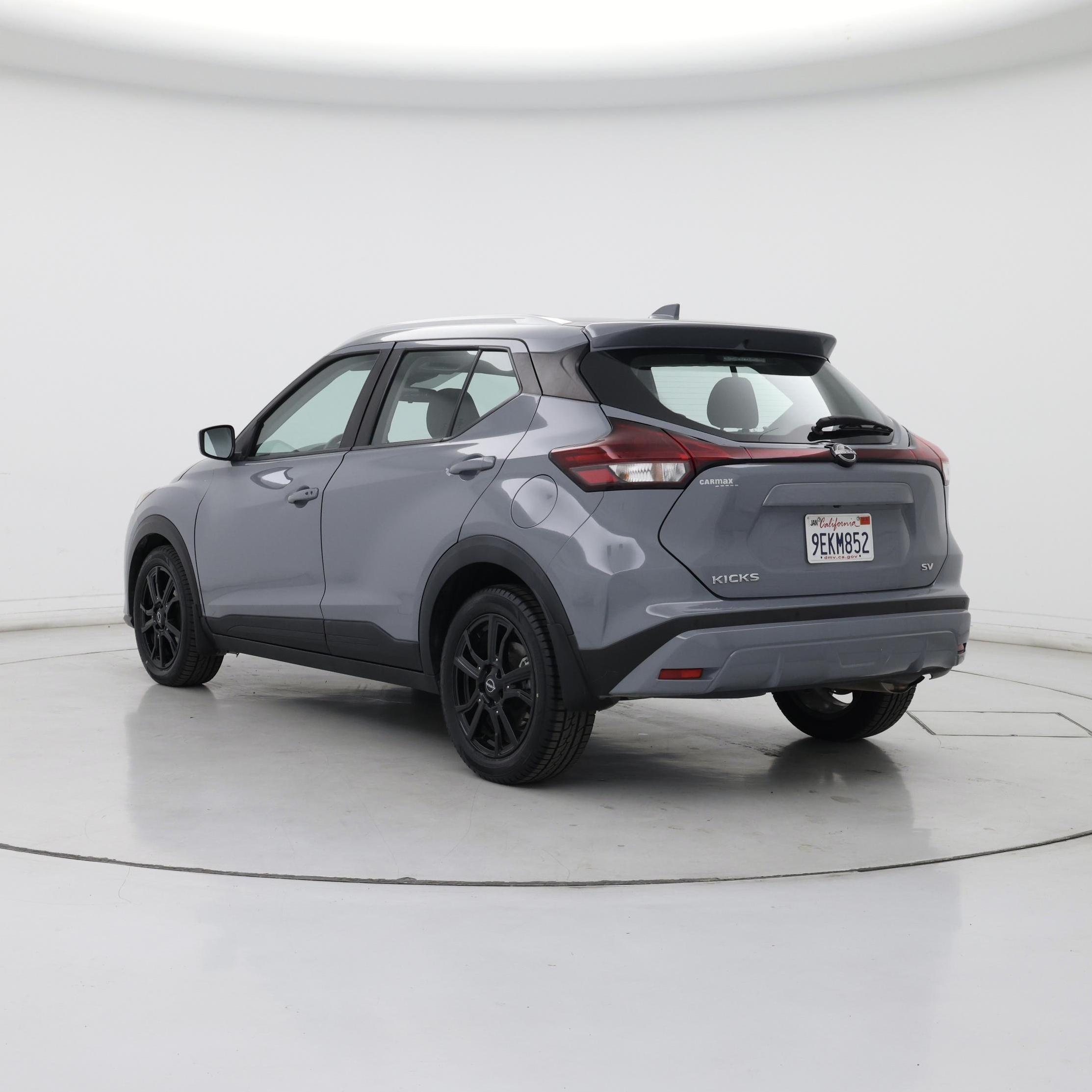 Thumbnail: 2023 Nissan Kicks - 2
