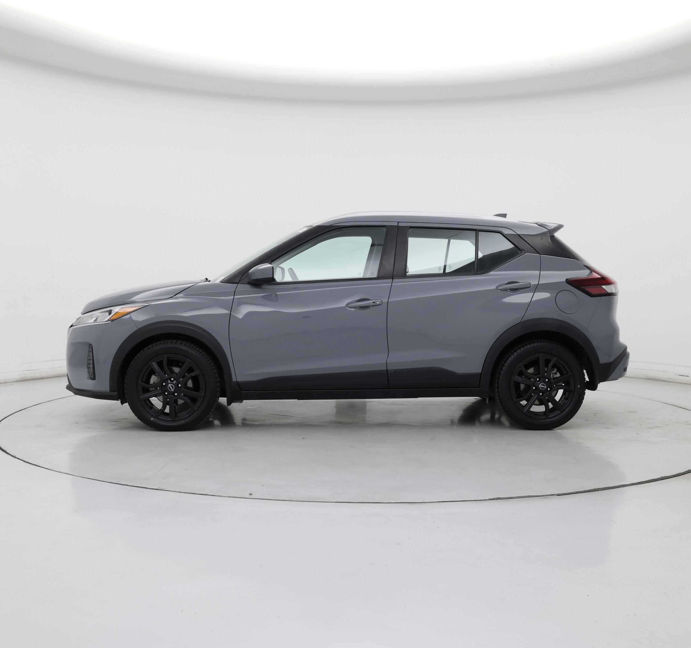 Thumbnail: 2023 Nissan Kicks - 3