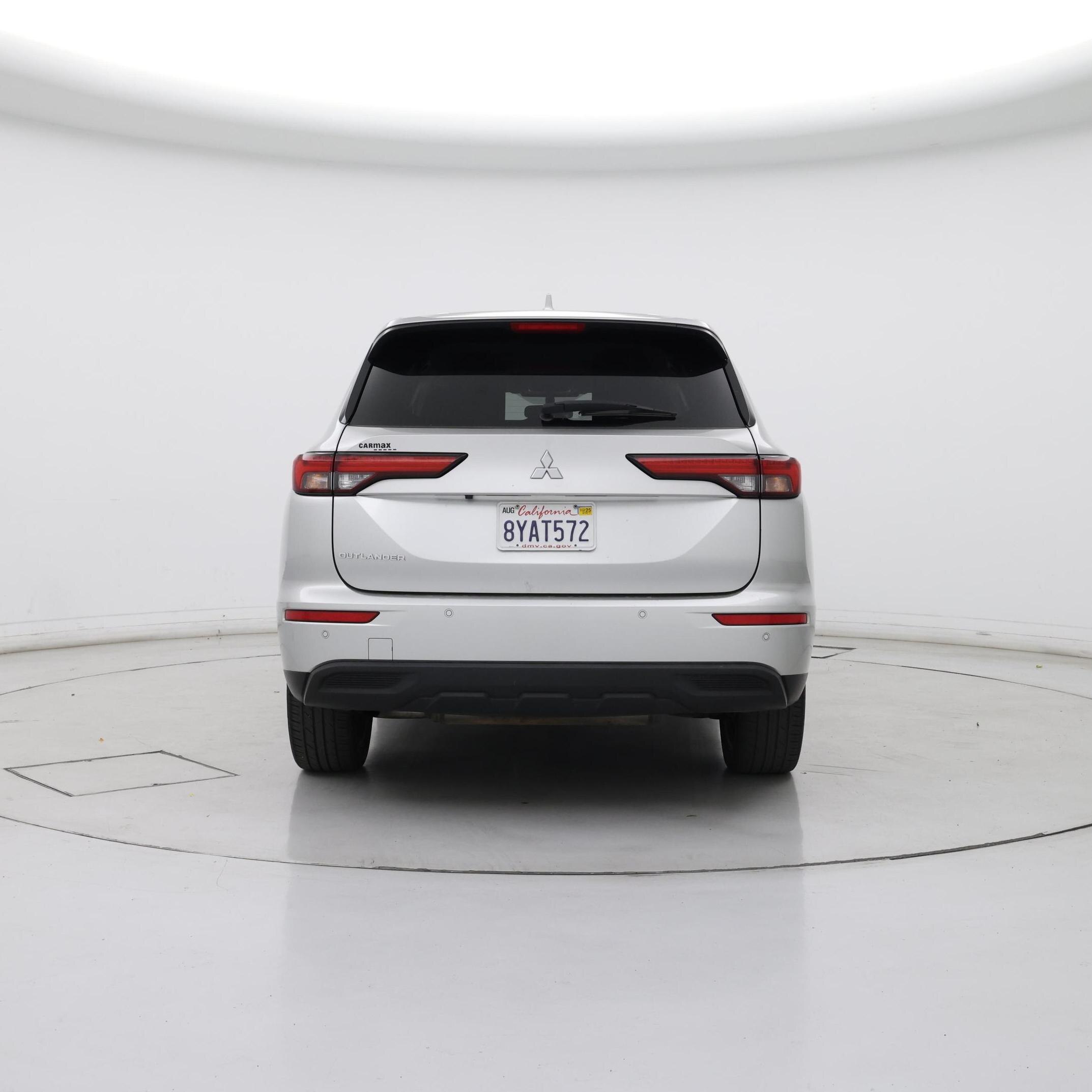 Thumbnail: 2022 Mitsubishi Outlander - 6