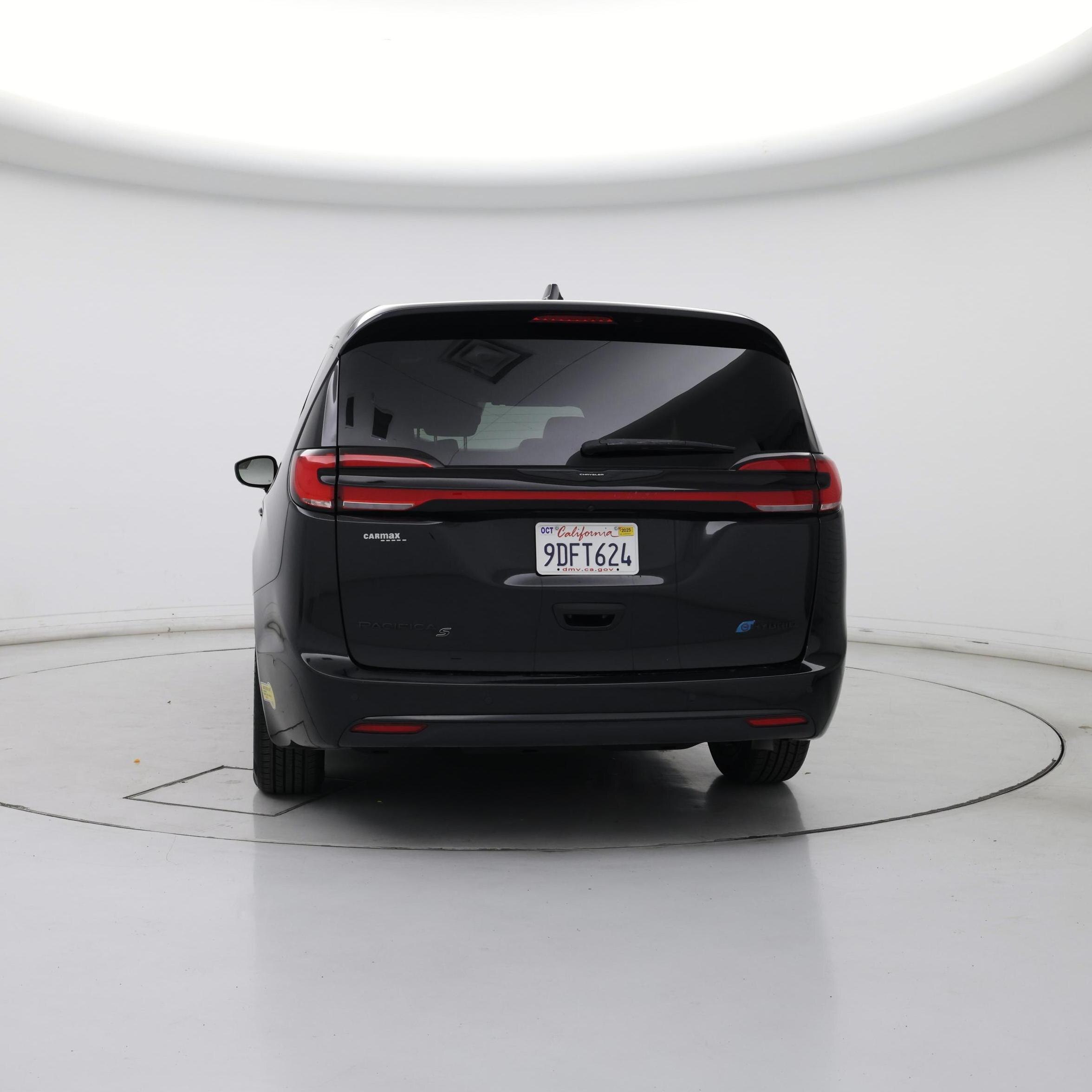 Thumbnail: 2022 Chrysler Pacifica - 6