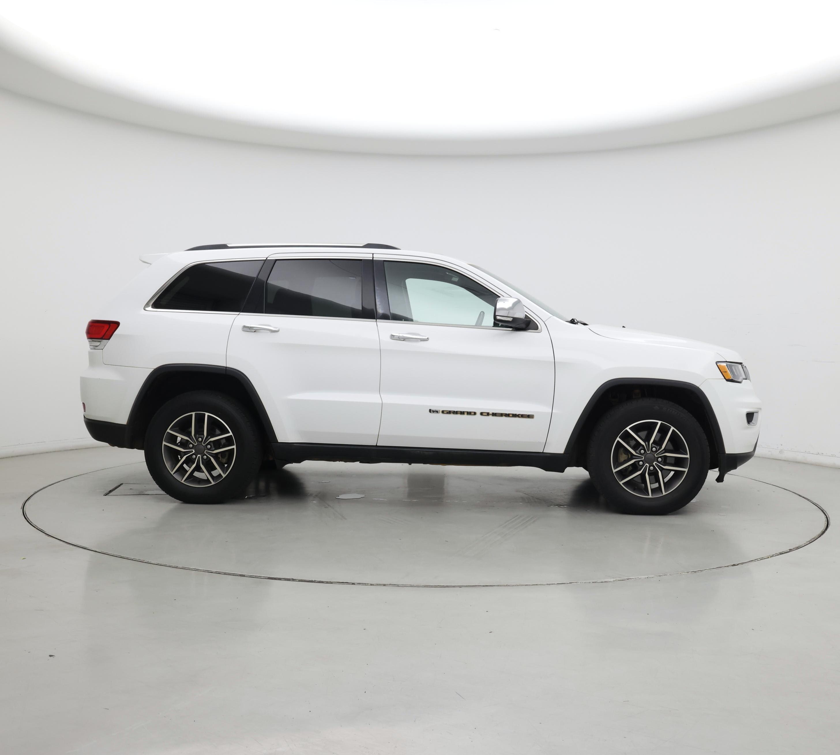 Thumbnail: 2022 Jeep Grand Cherokee - 7