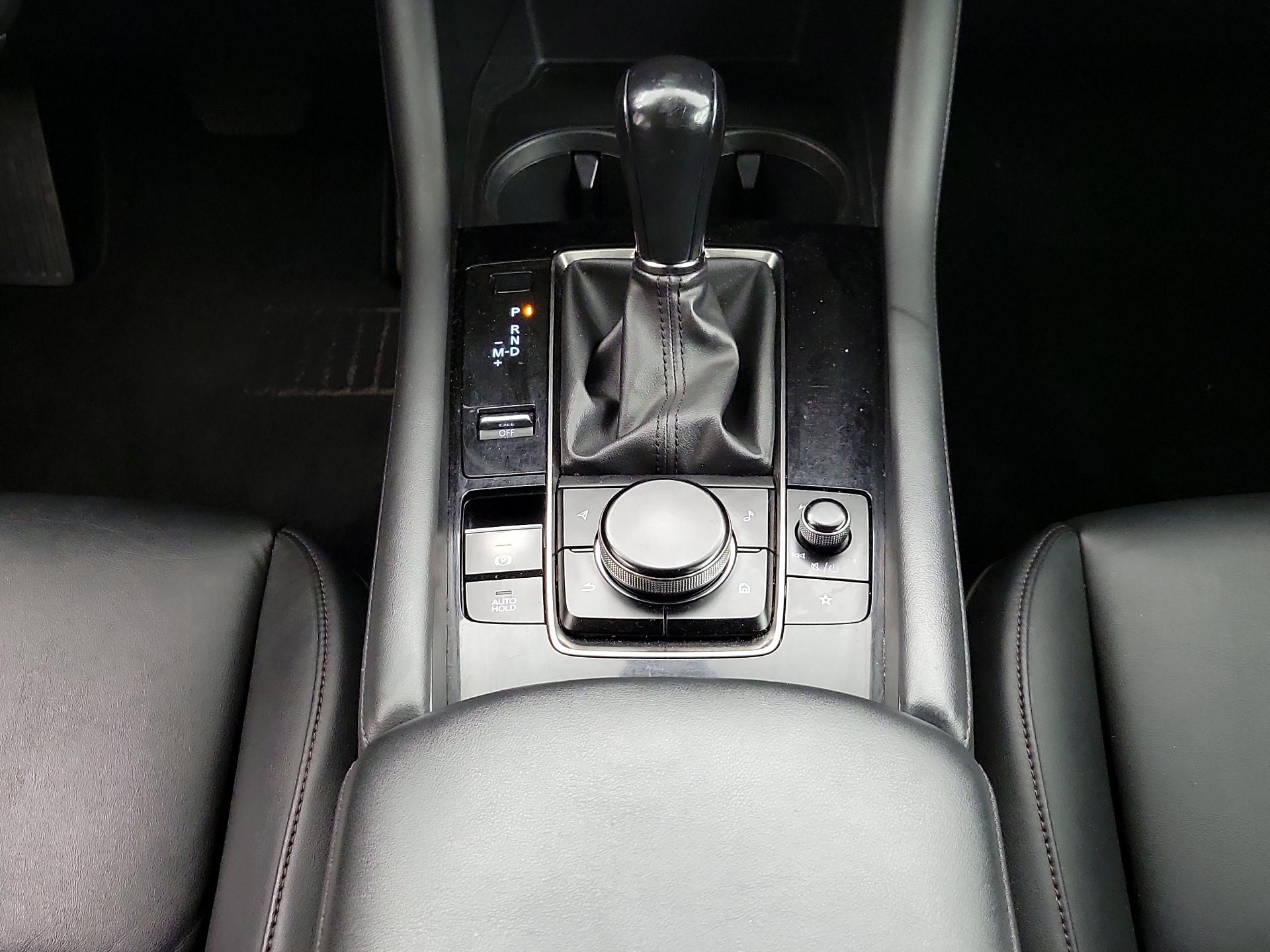 Thumbnail: 2021 Mazda Mazda3 - 17