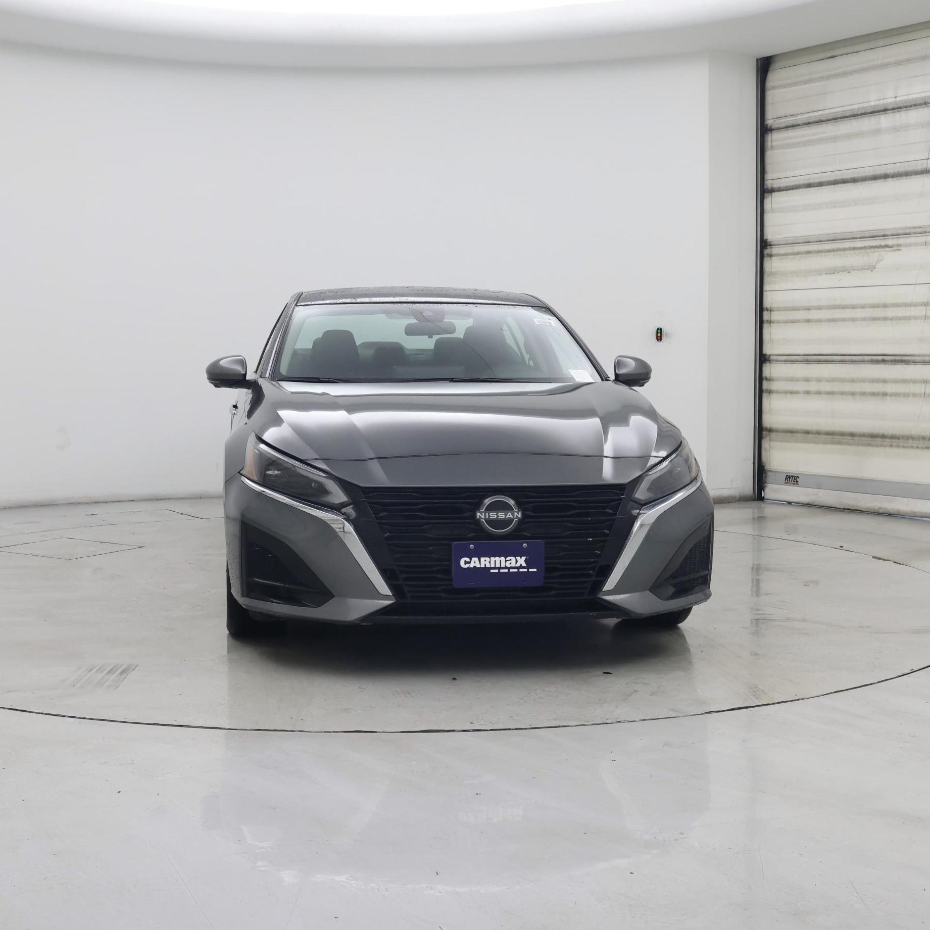 Thumbnail: 2023 Nissan Altima - 5