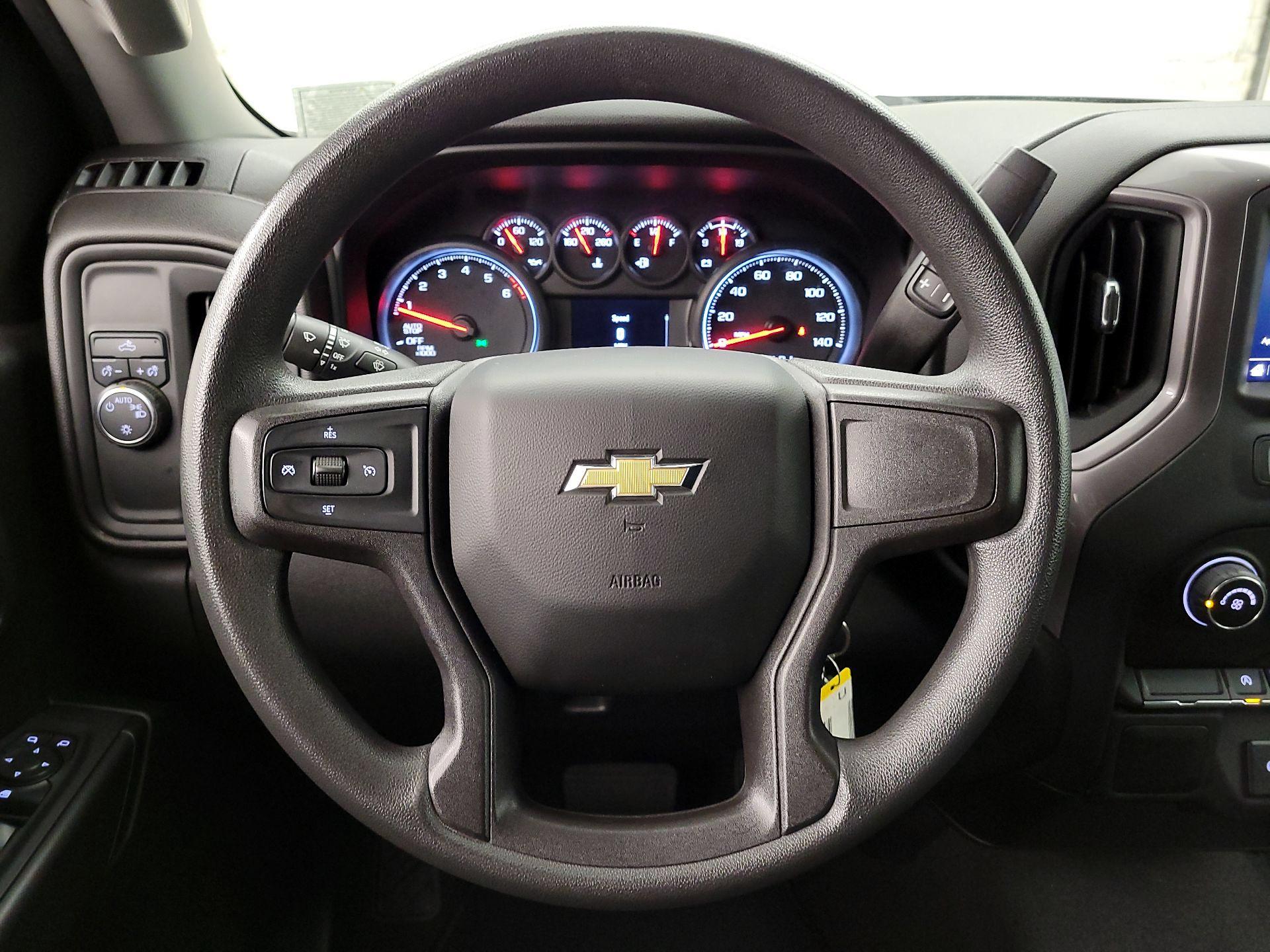 Thumbnail: 2021 Chevrolet Silverado 1500 - 10