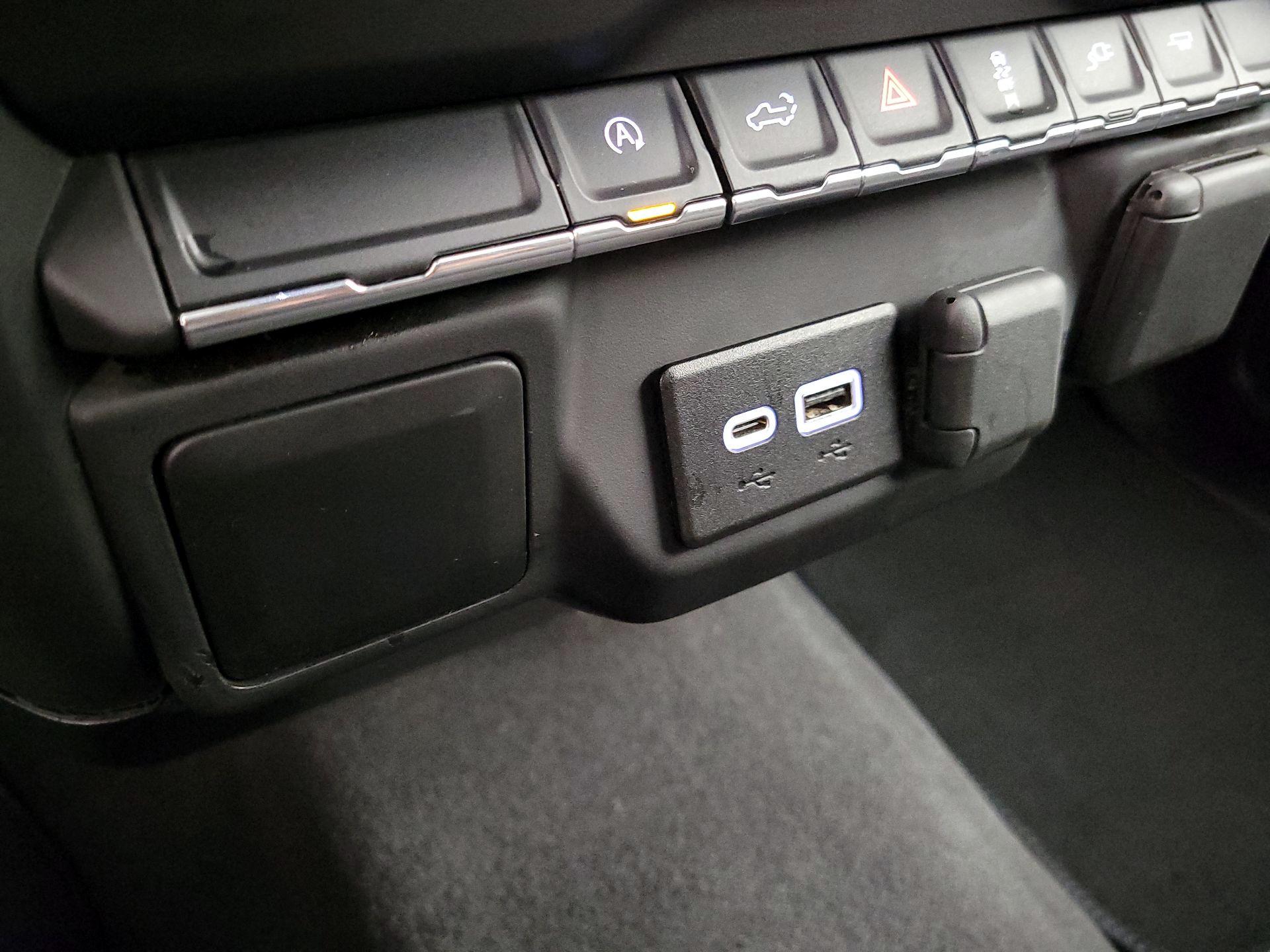 Thumbnail: 2021 Chevrolet Silverado 1500 - 17