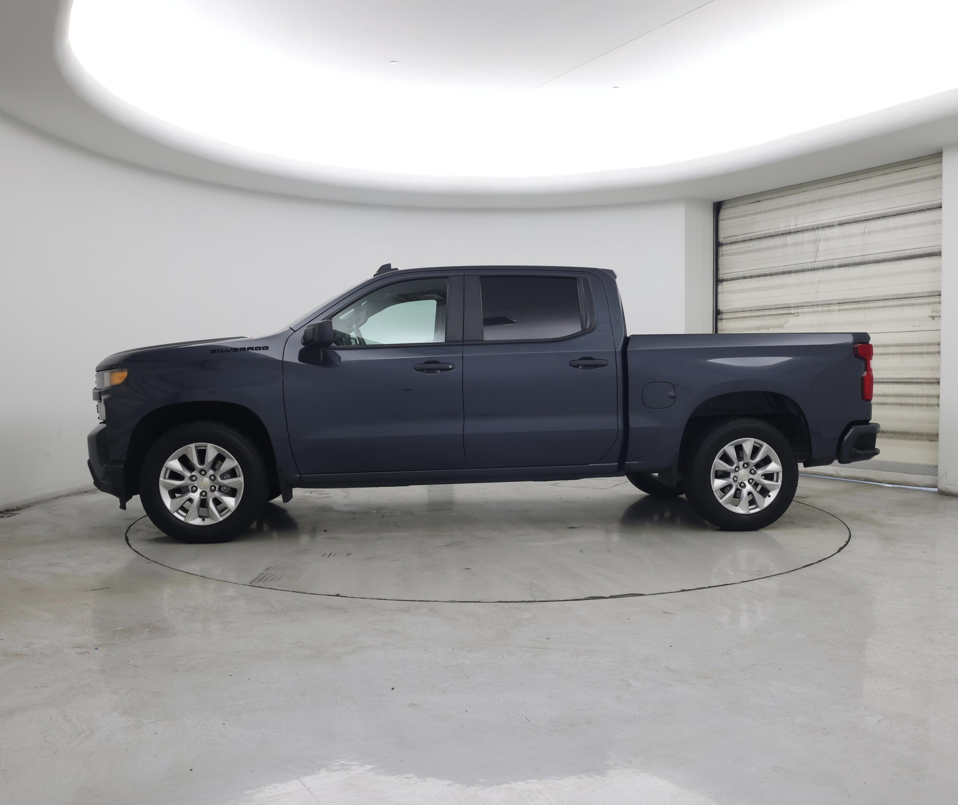 Thumbnail: 2021 Chevrolet Silverado 1500 - 3