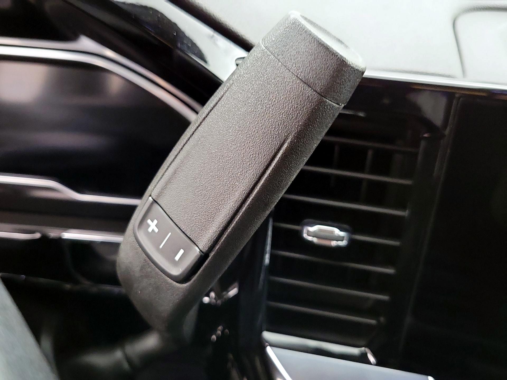 Thumbnail: 2022 Chevrolet Silverado 1500 - 17