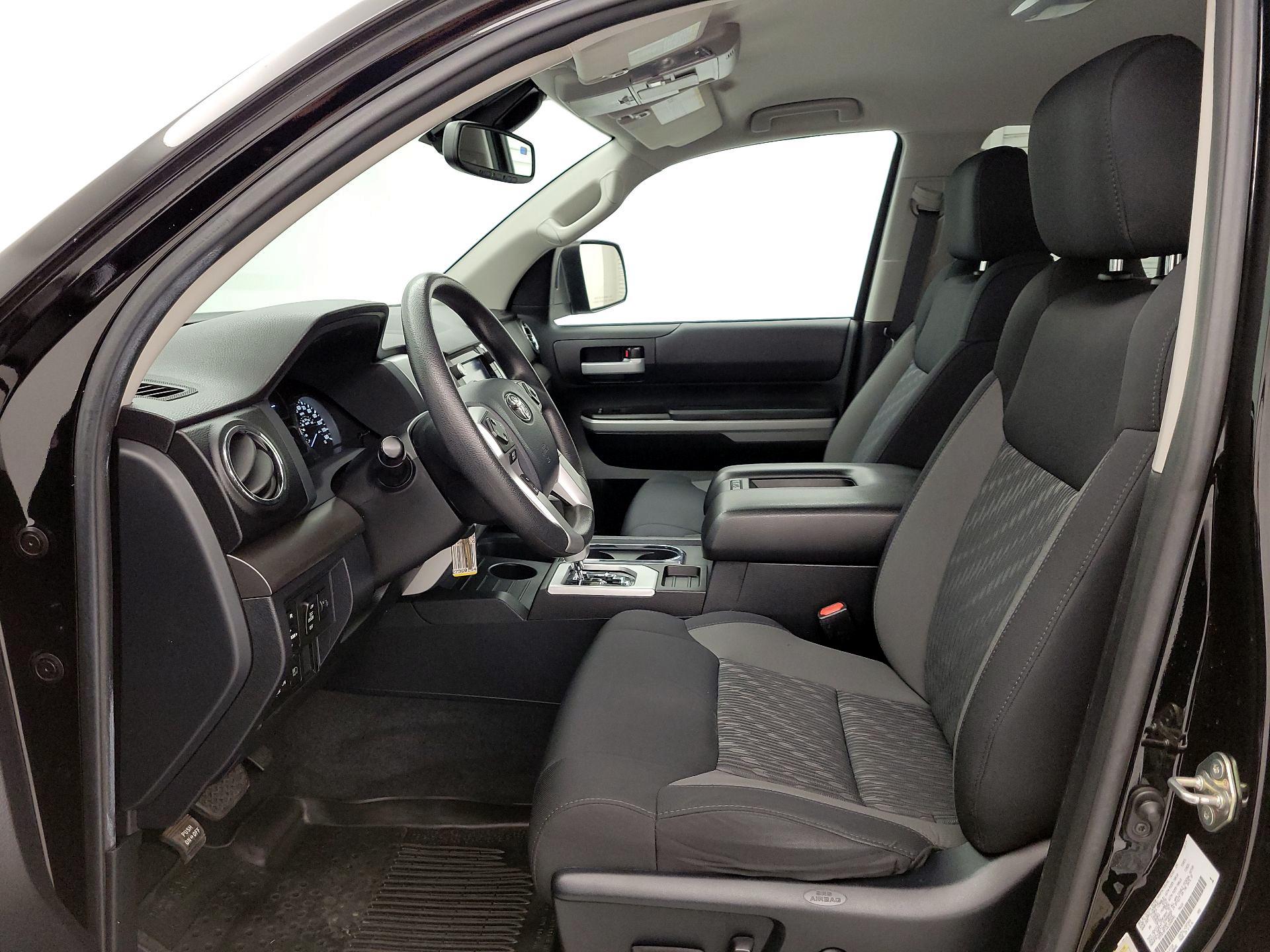 Thumbnail: 2020 Toyota Tundra - 11