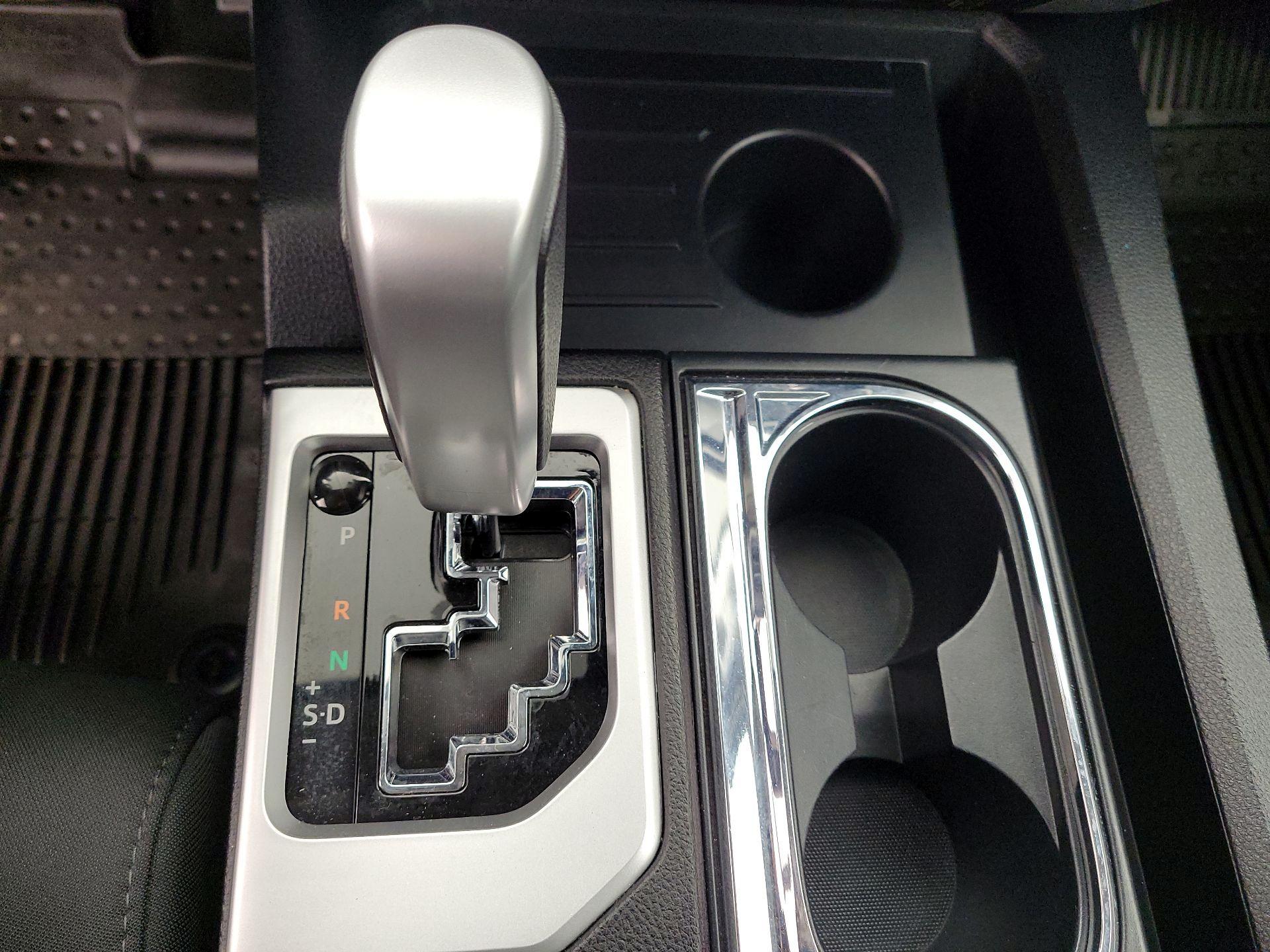 Thumbnail: 2020 Toyota Tundra - 17