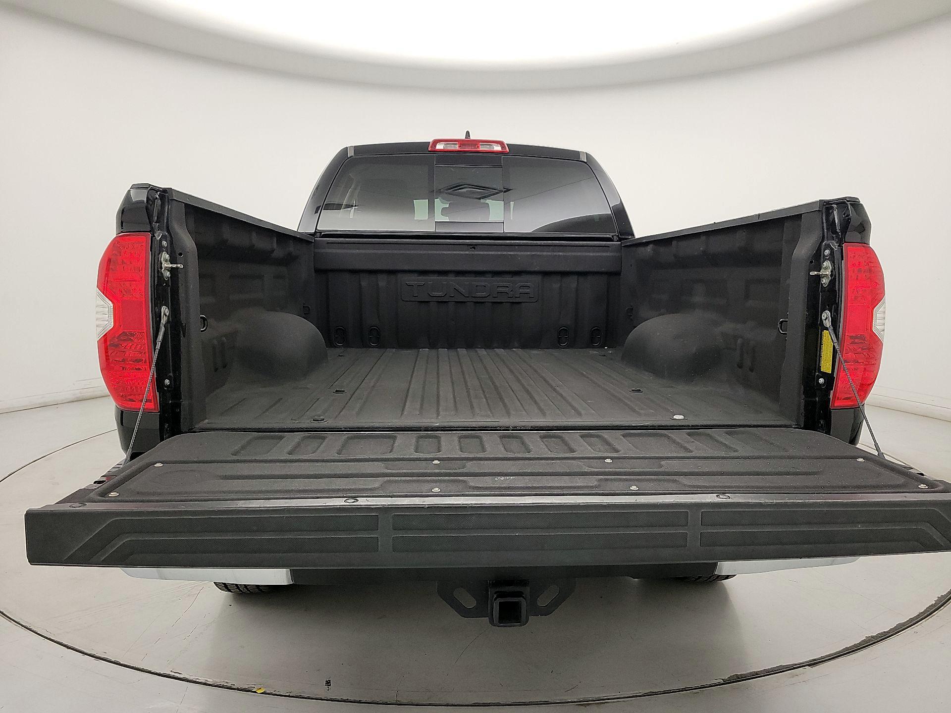 Thumbnail: 2020 Toyota Tundra - 20