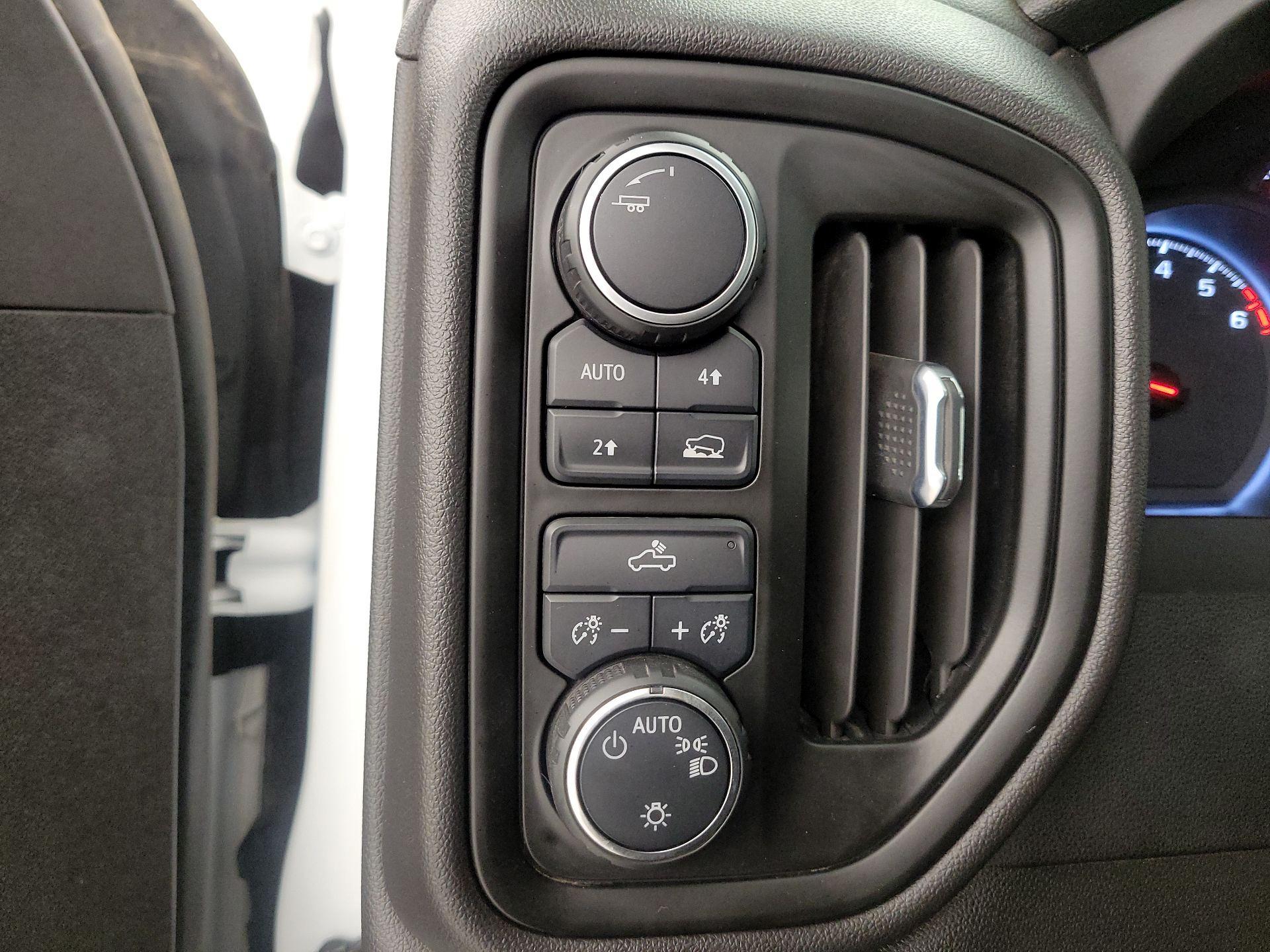 Thumbnail: 2023 Chevrolet Silverado 1500 - 13