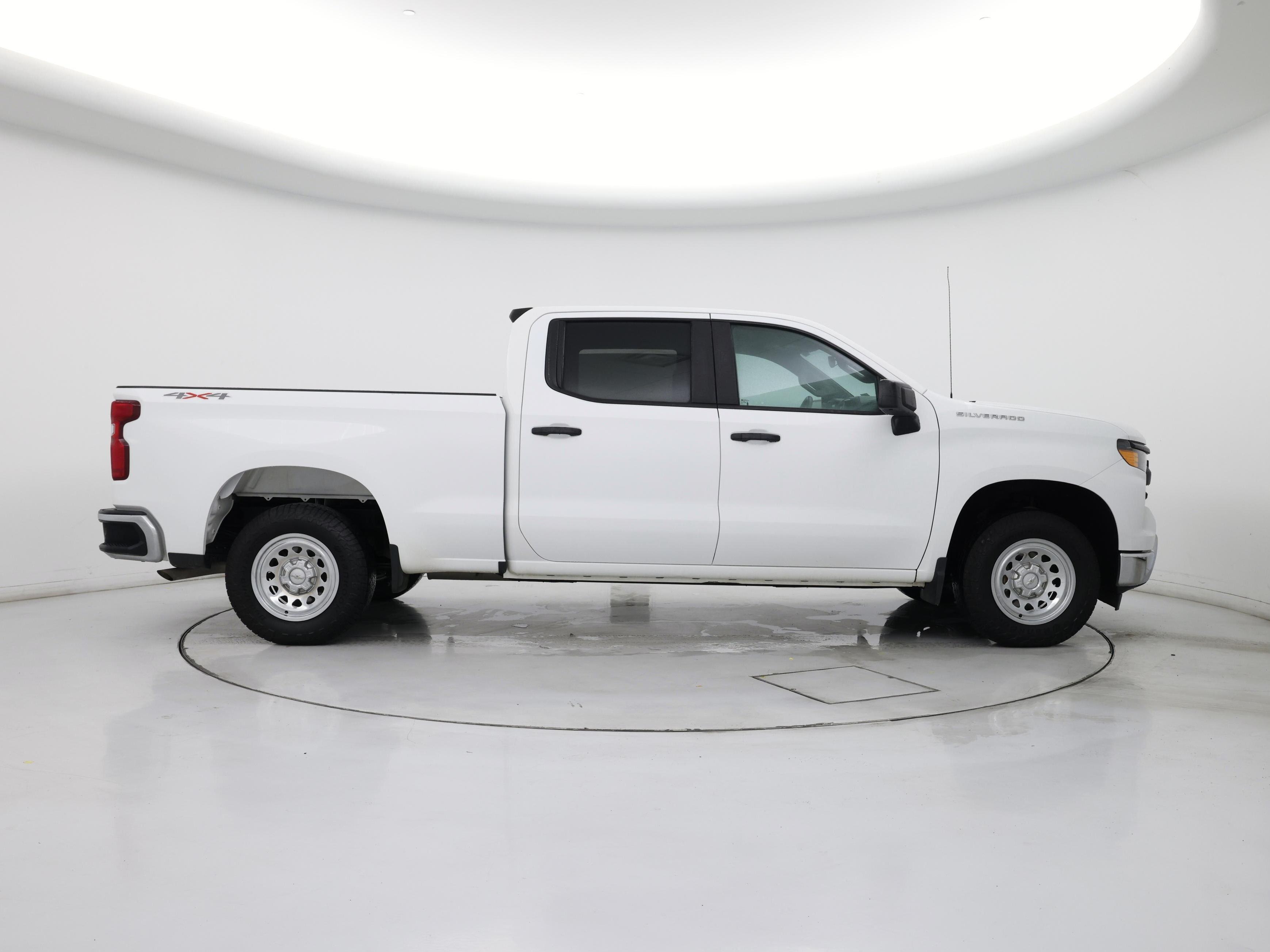 Thumbnail: 2023 Chevrolet Silverado 1500 - 7