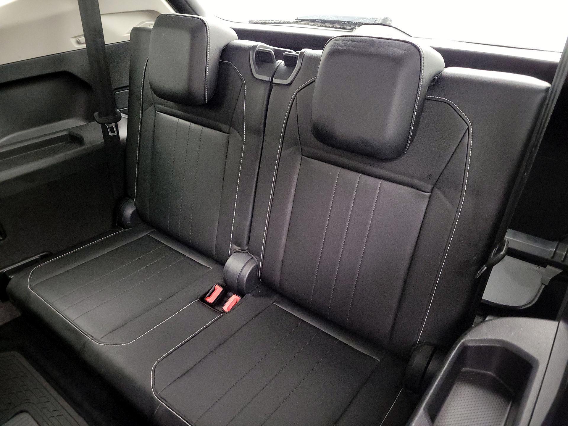 Thumbnail: 2022 Volkswagen Tiguan - 20