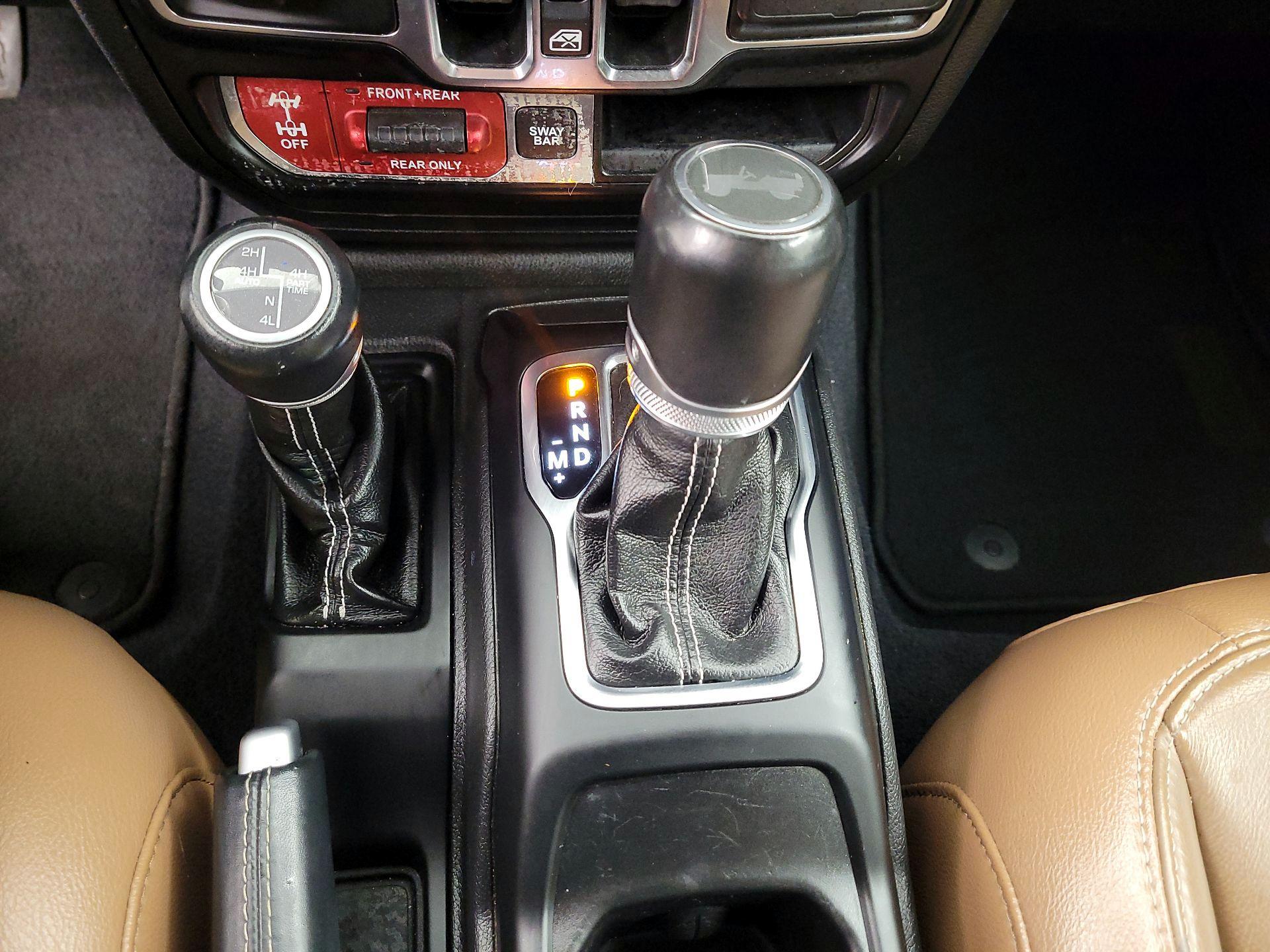 Thumbnail: 2022 Jeep Wrangler - 18