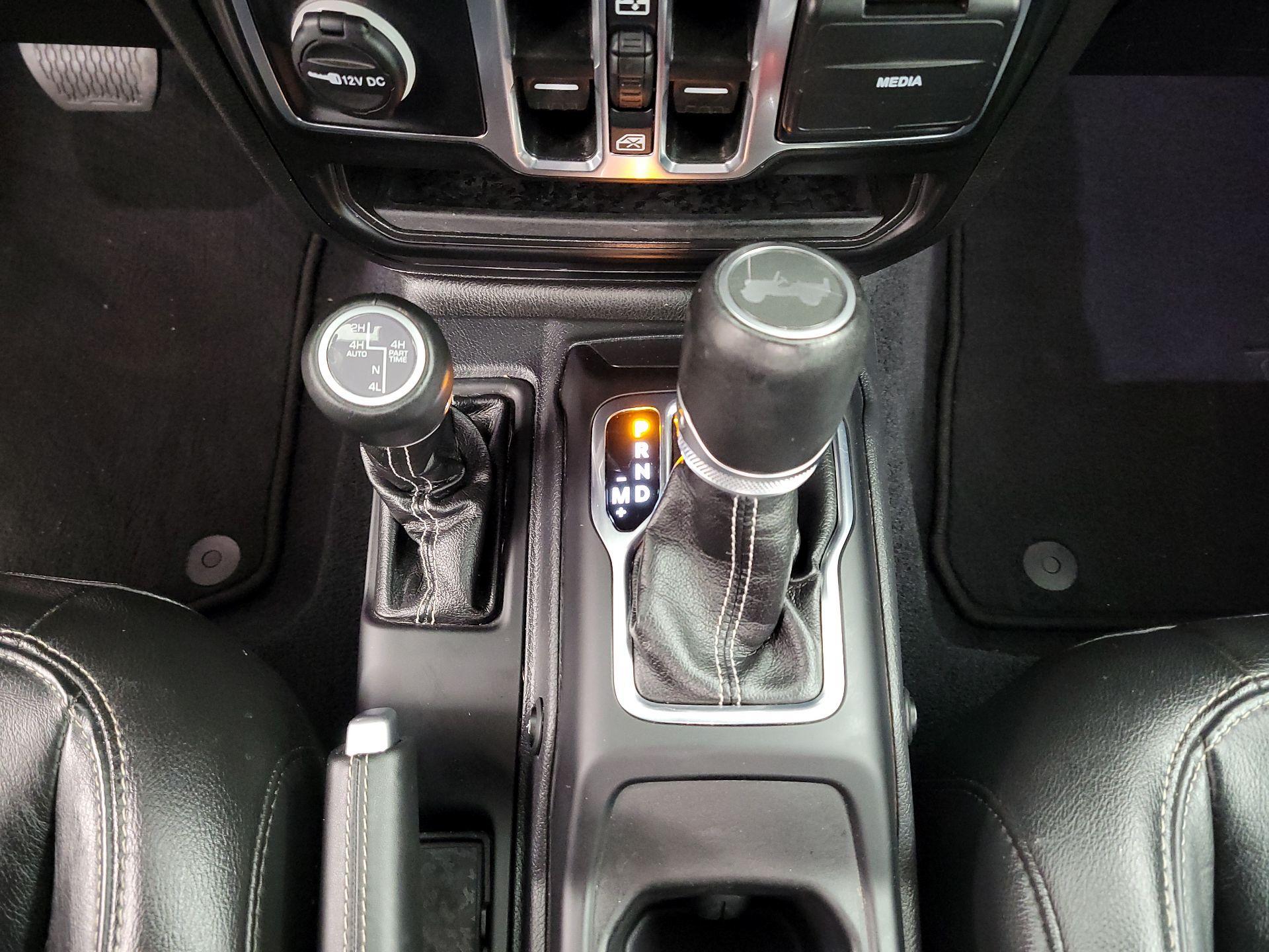 Thumbnail: 2023 Jeep Wrangler - 18