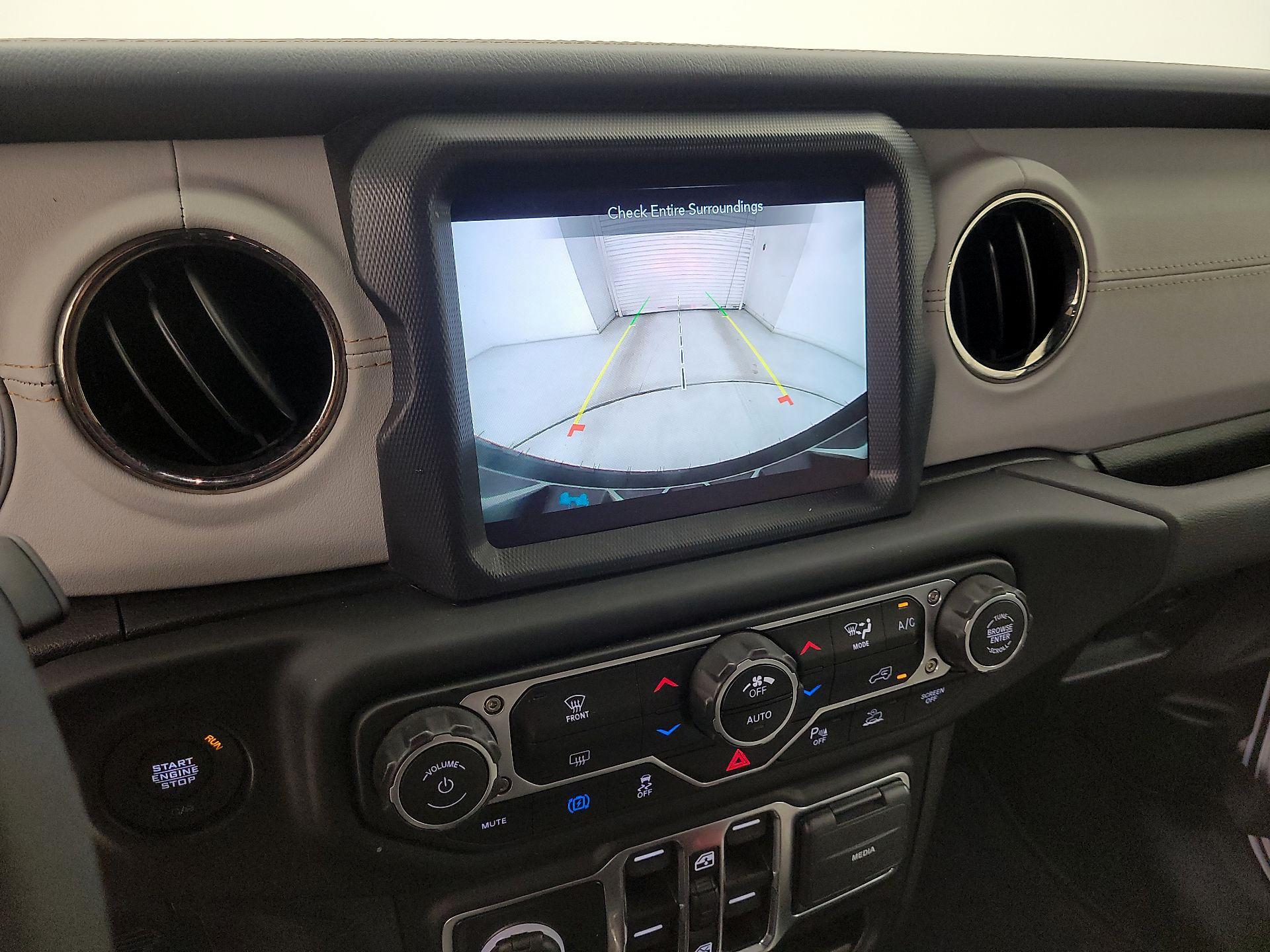 Thumbnail: 2023 Jeep Wrangler - 14