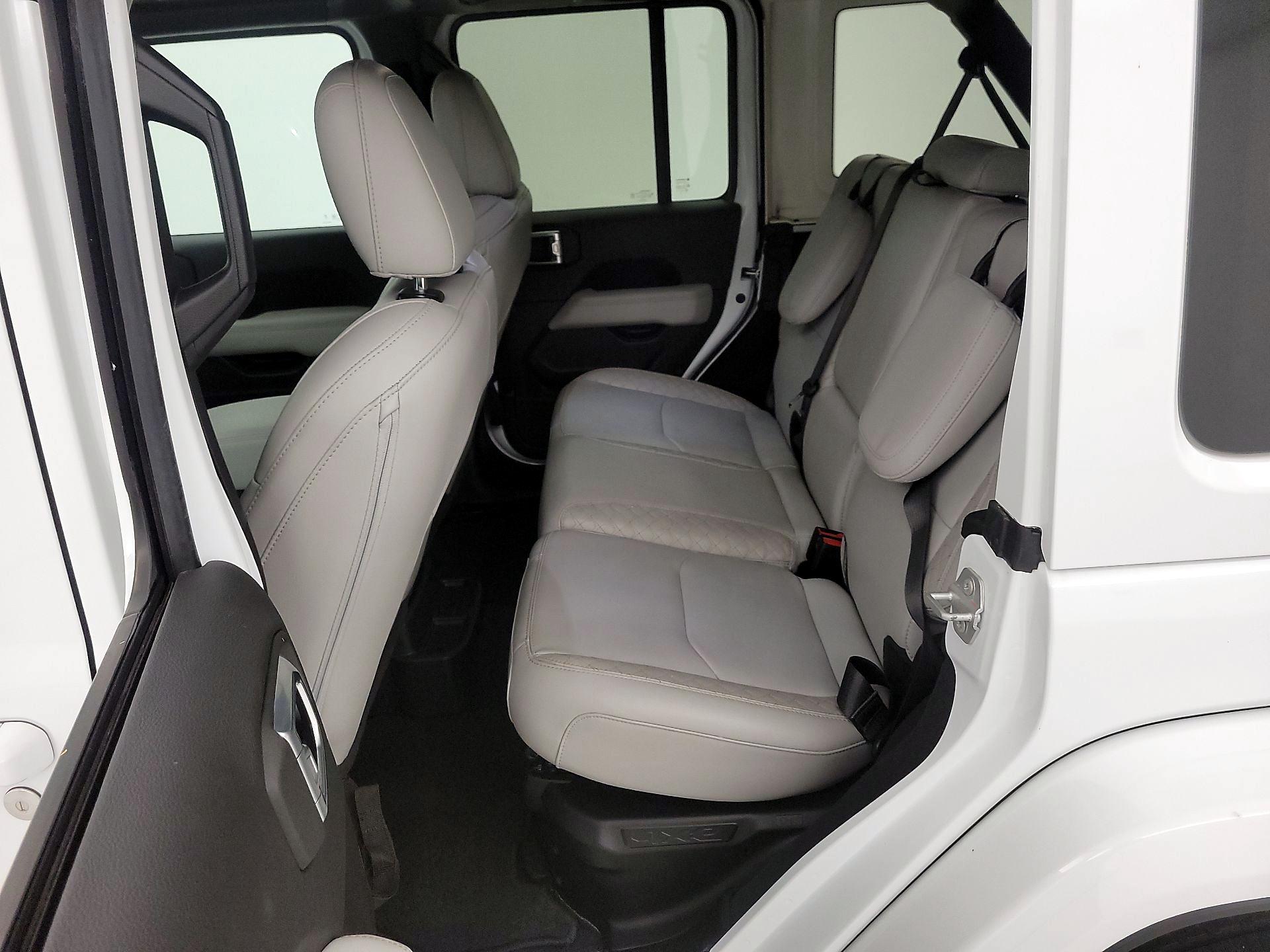 Thumbnail: 2023 Jeep Wrangler - 19