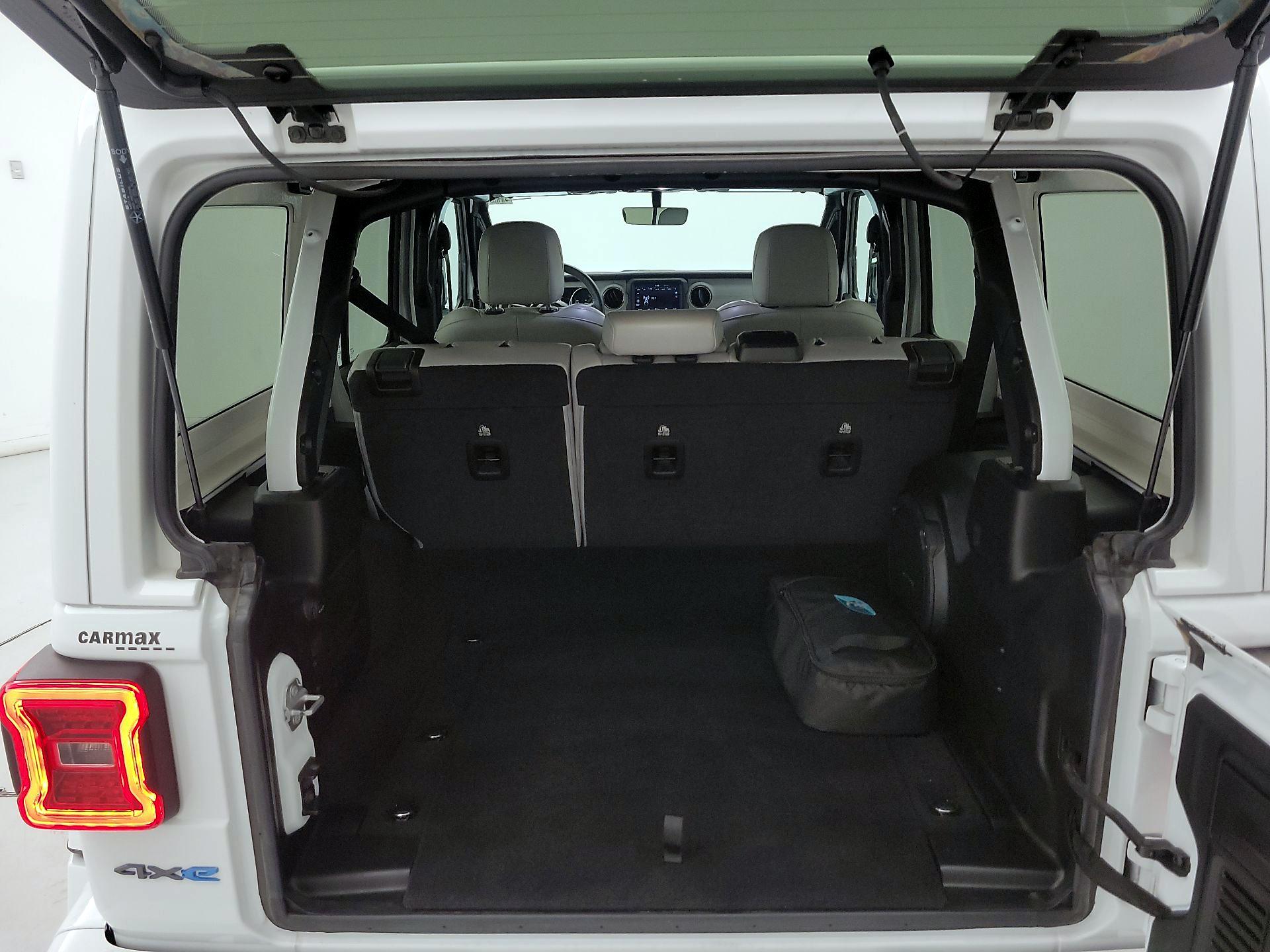 Thumbnail: 2023 Jeep Wrangler - 20