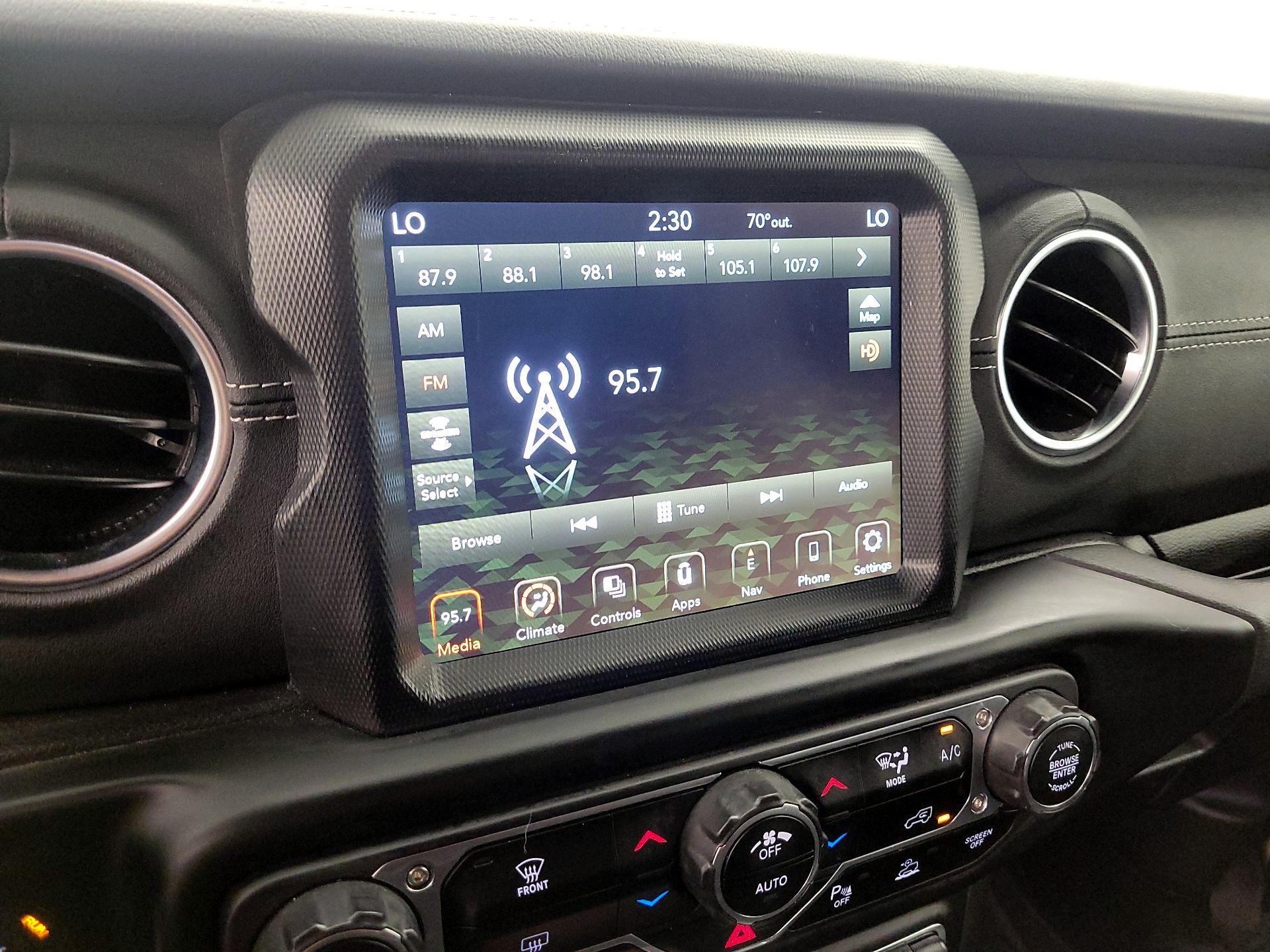 Thumbnail: 2023 Jeep Wrangler - 16