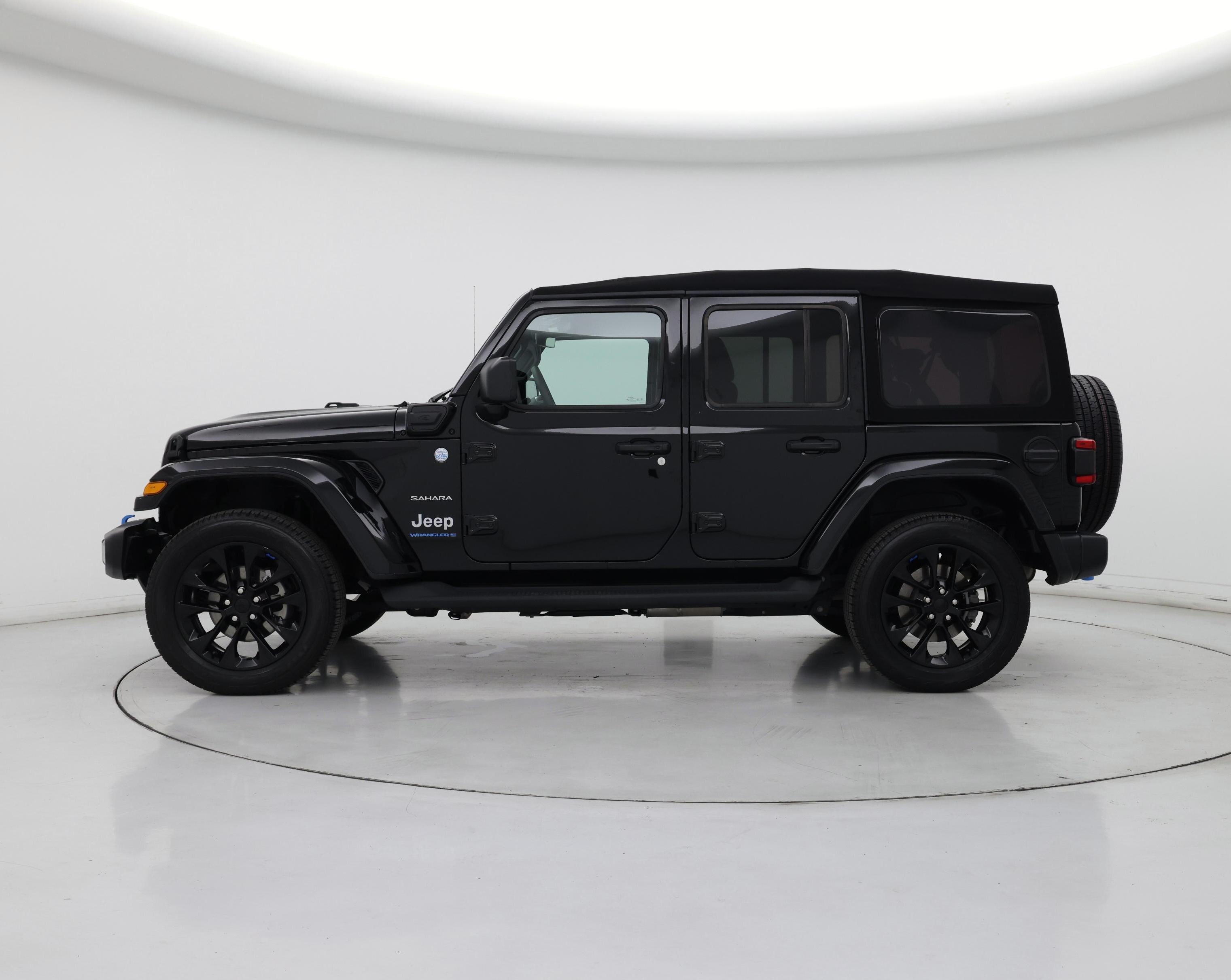 Thumbnail: 2023 Jeep Wrangler - 3
