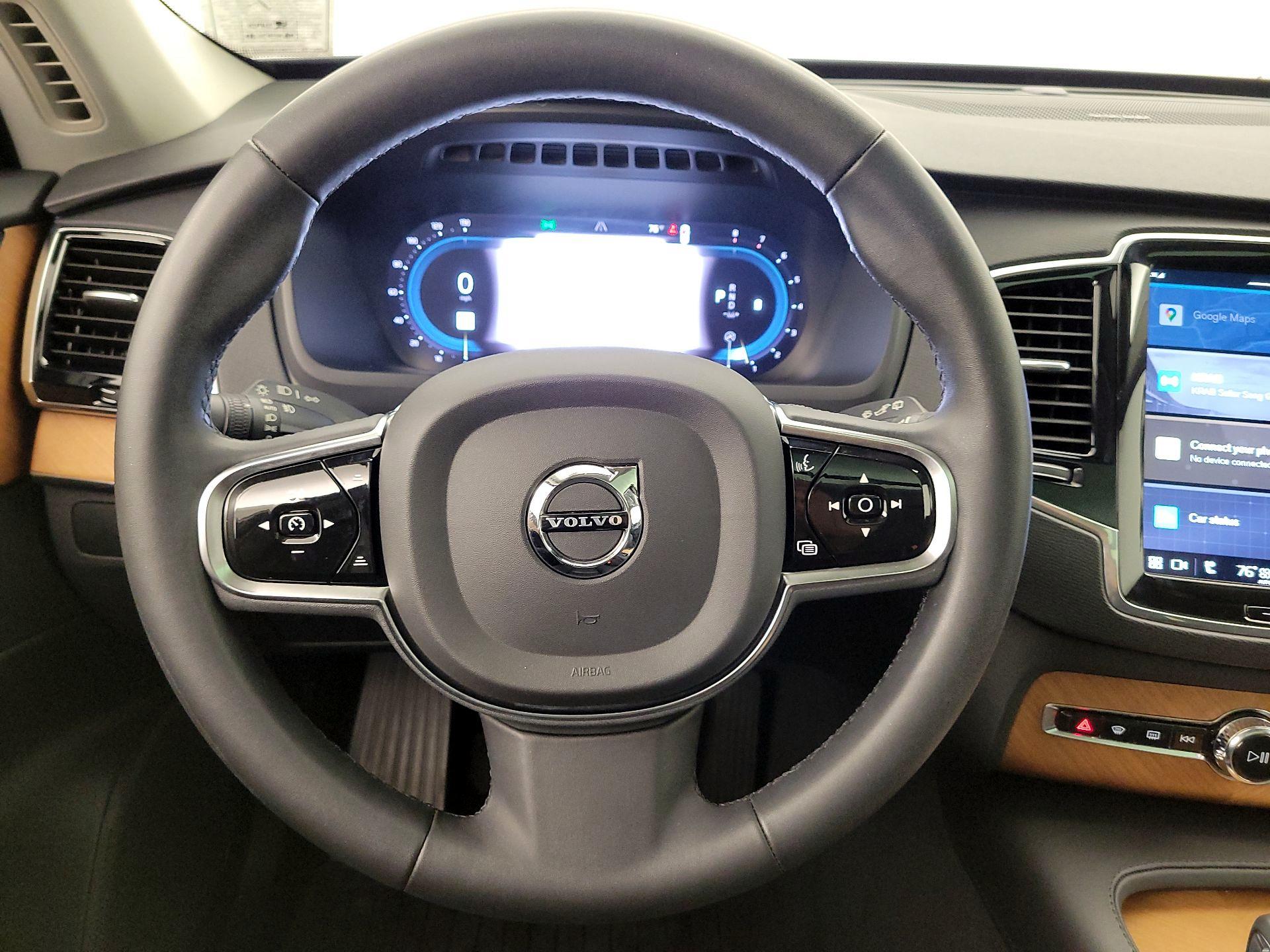 Thumbnail: 2023 Volvo XC90 - 10