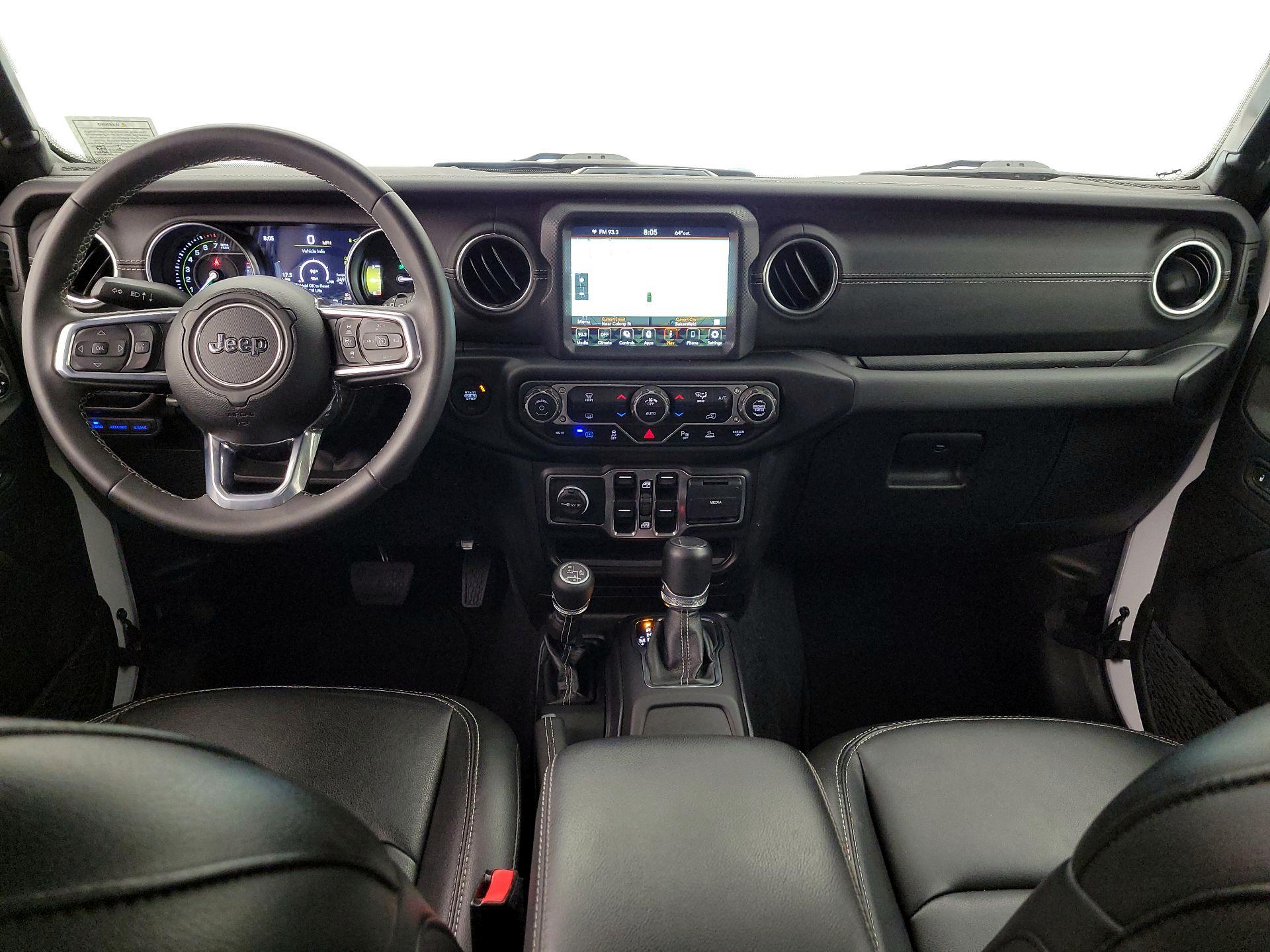 Thumbnail: 2023 Jeep Wrangler - 9