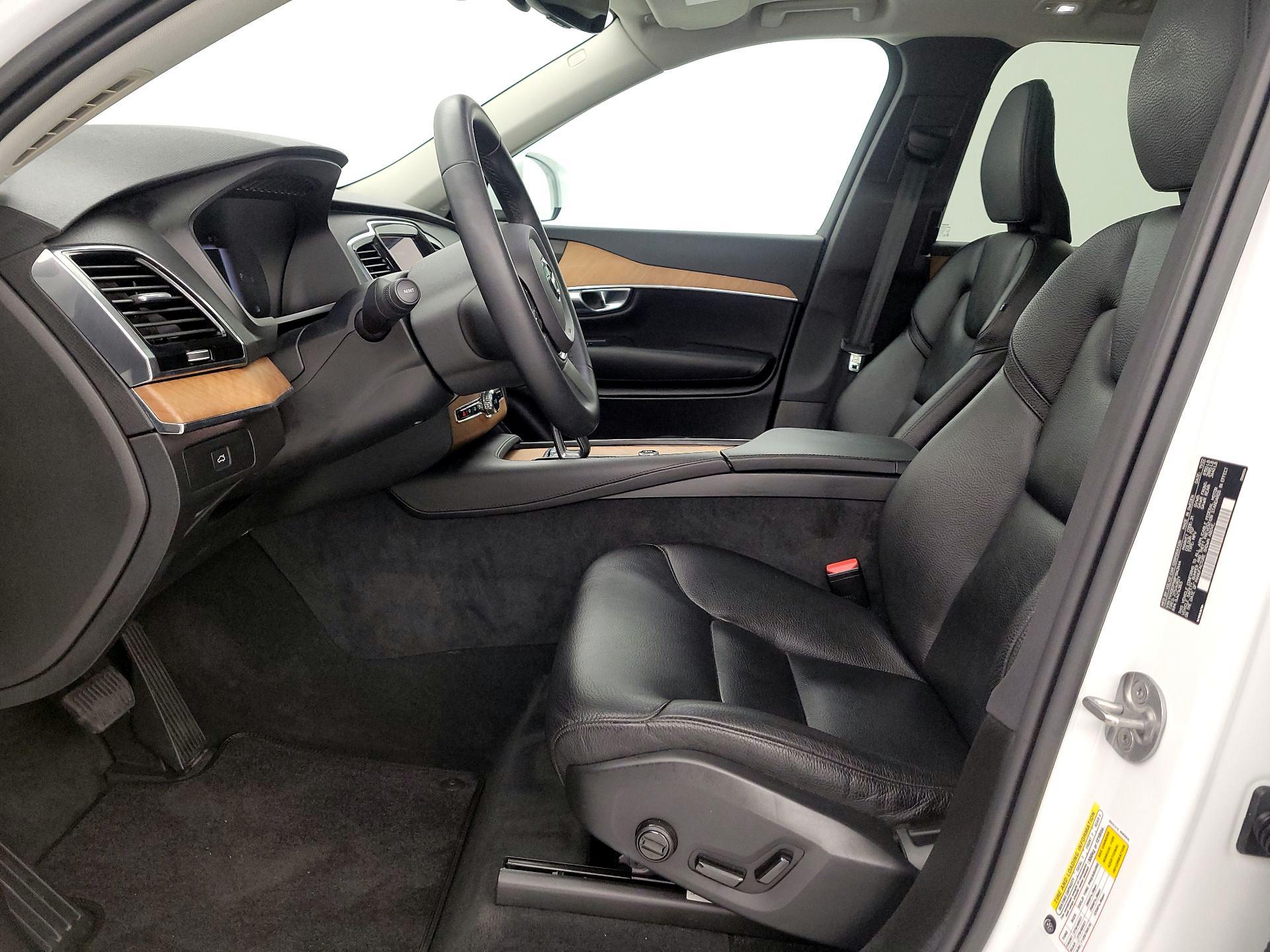 Thumbnail: 2023 Volvo XC90 - 11