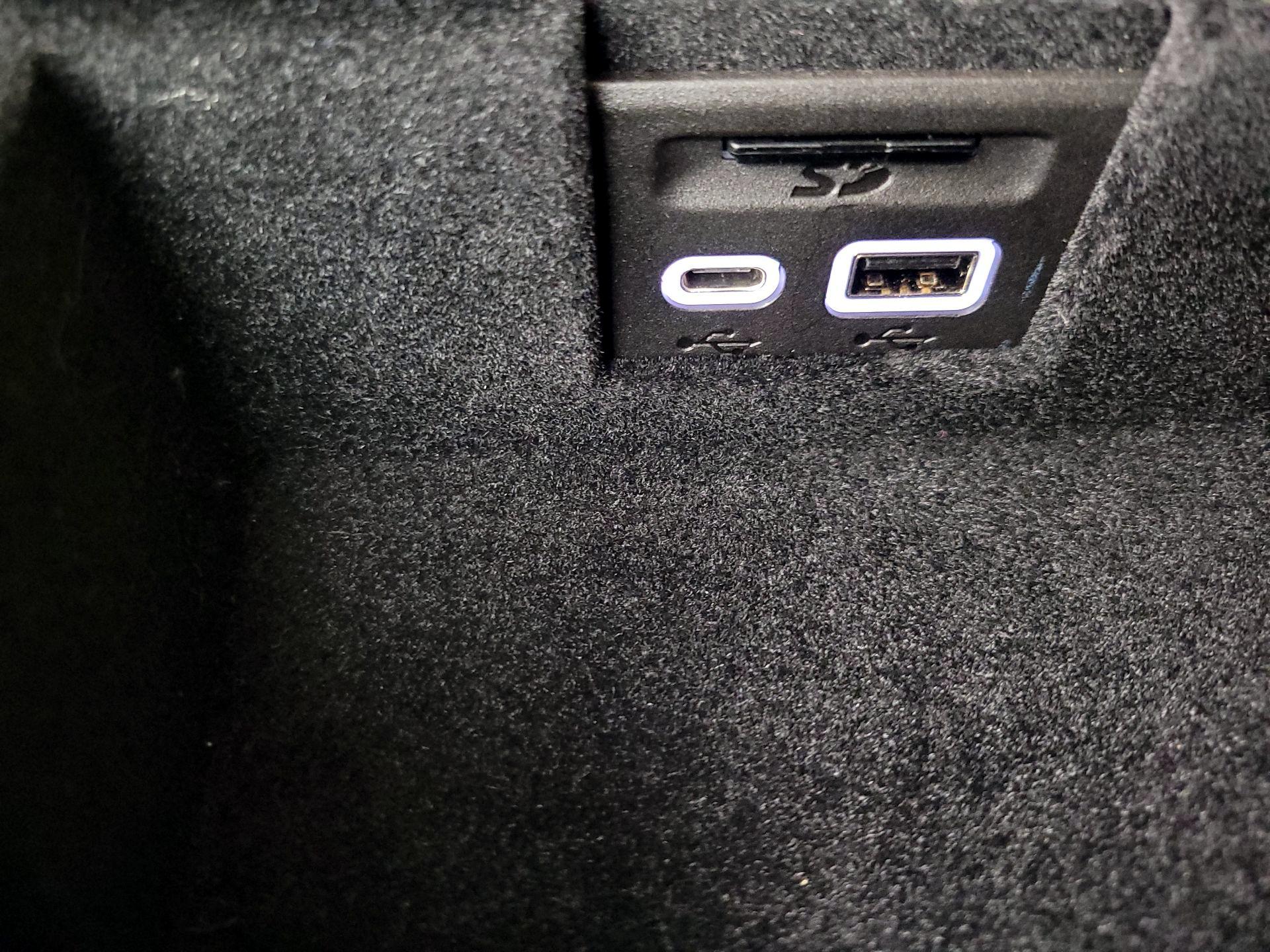 Thumbnail: 2022 Cadillac XT5 - 18