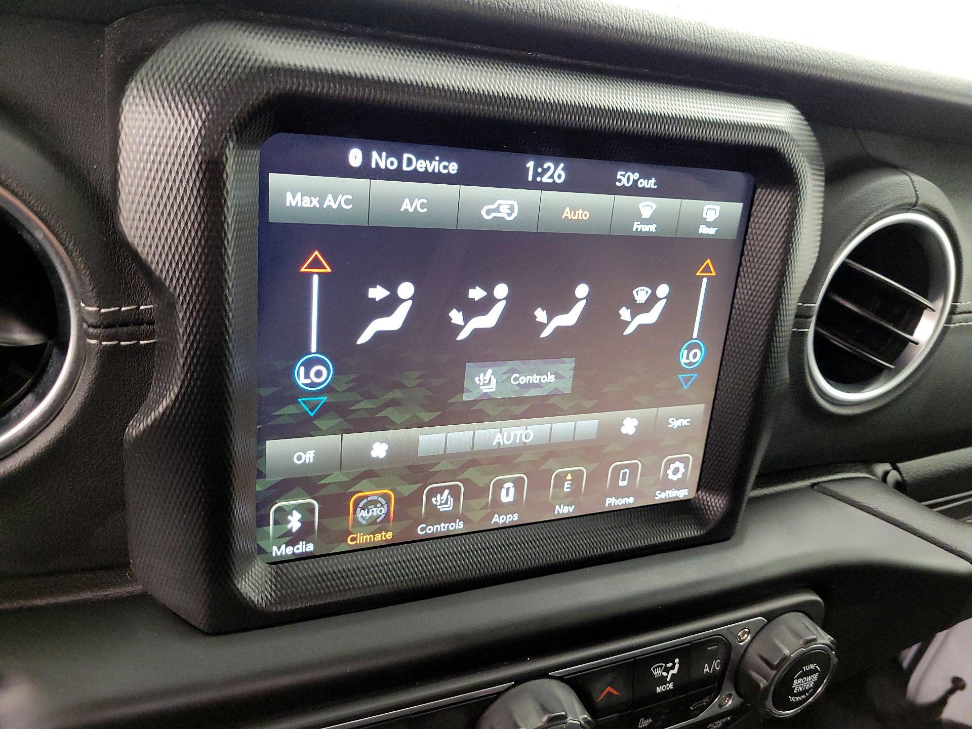 Thumbnail: 2022 Jeep Wrangler - 17