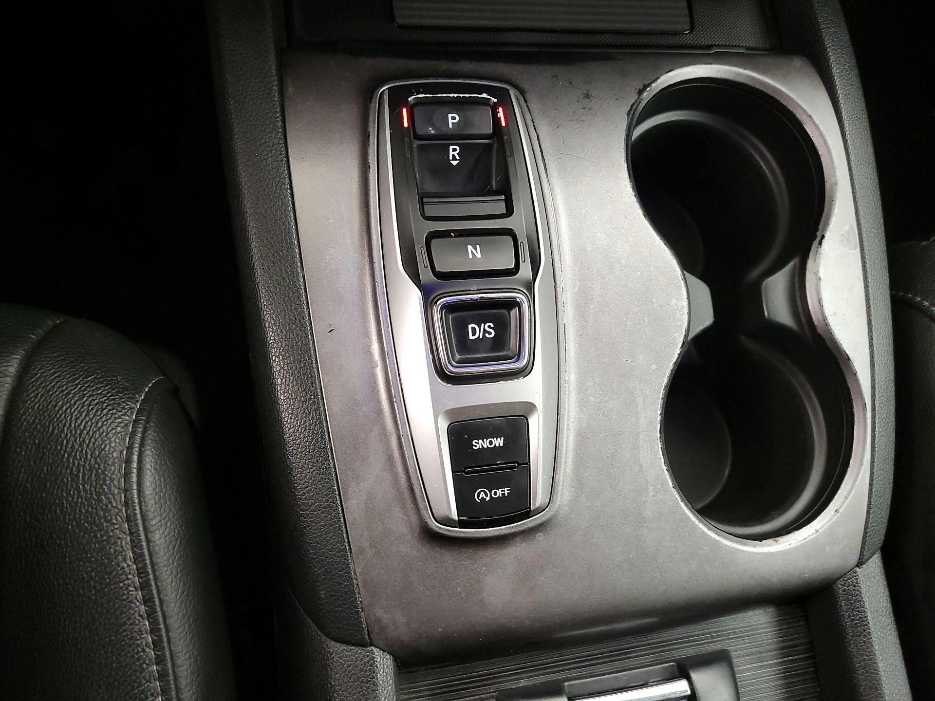 Thumbnail: 2022 Honda Pilot - 17