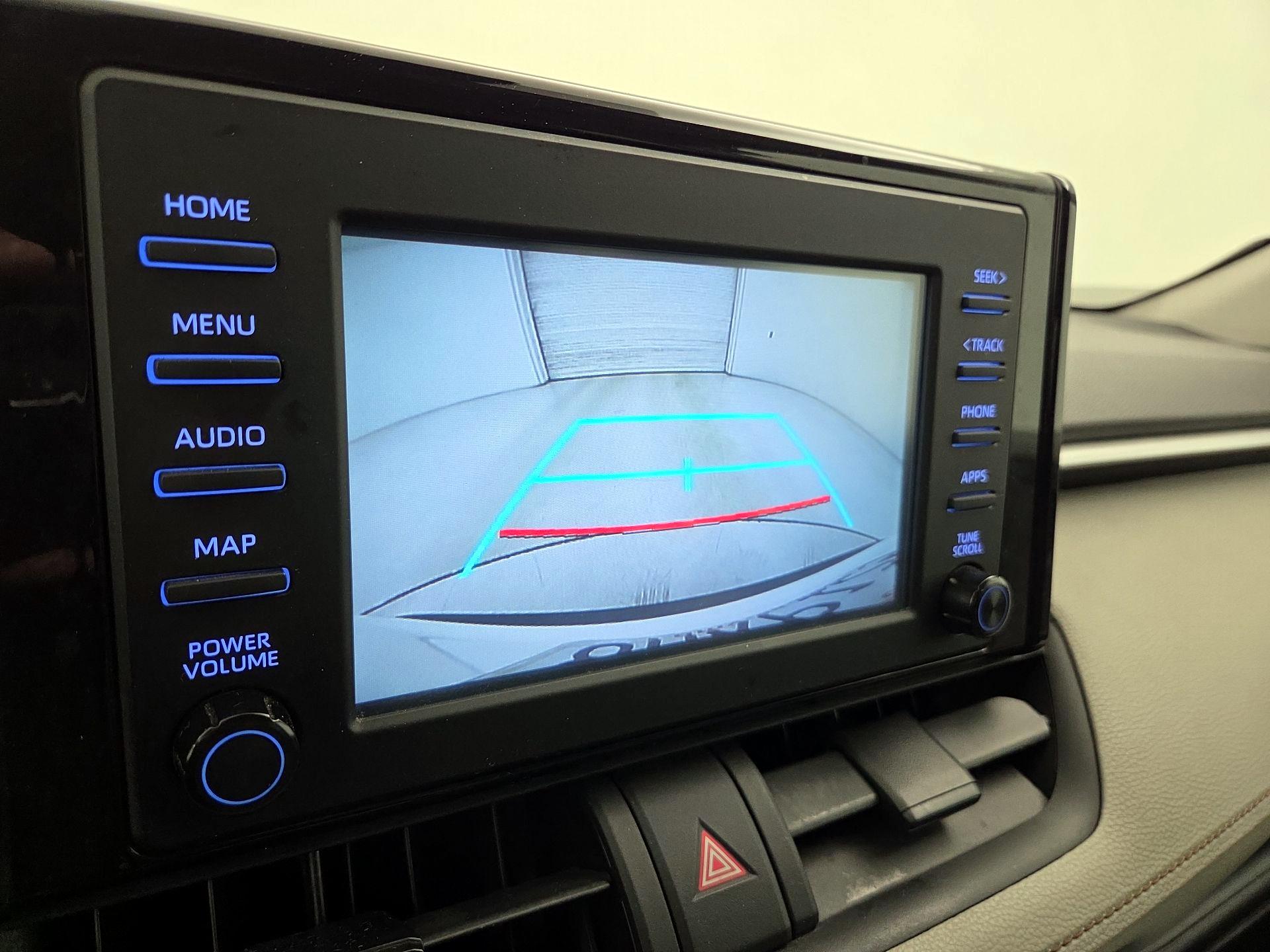 Thumbnail: 2019 Toyota RAV4 - 14