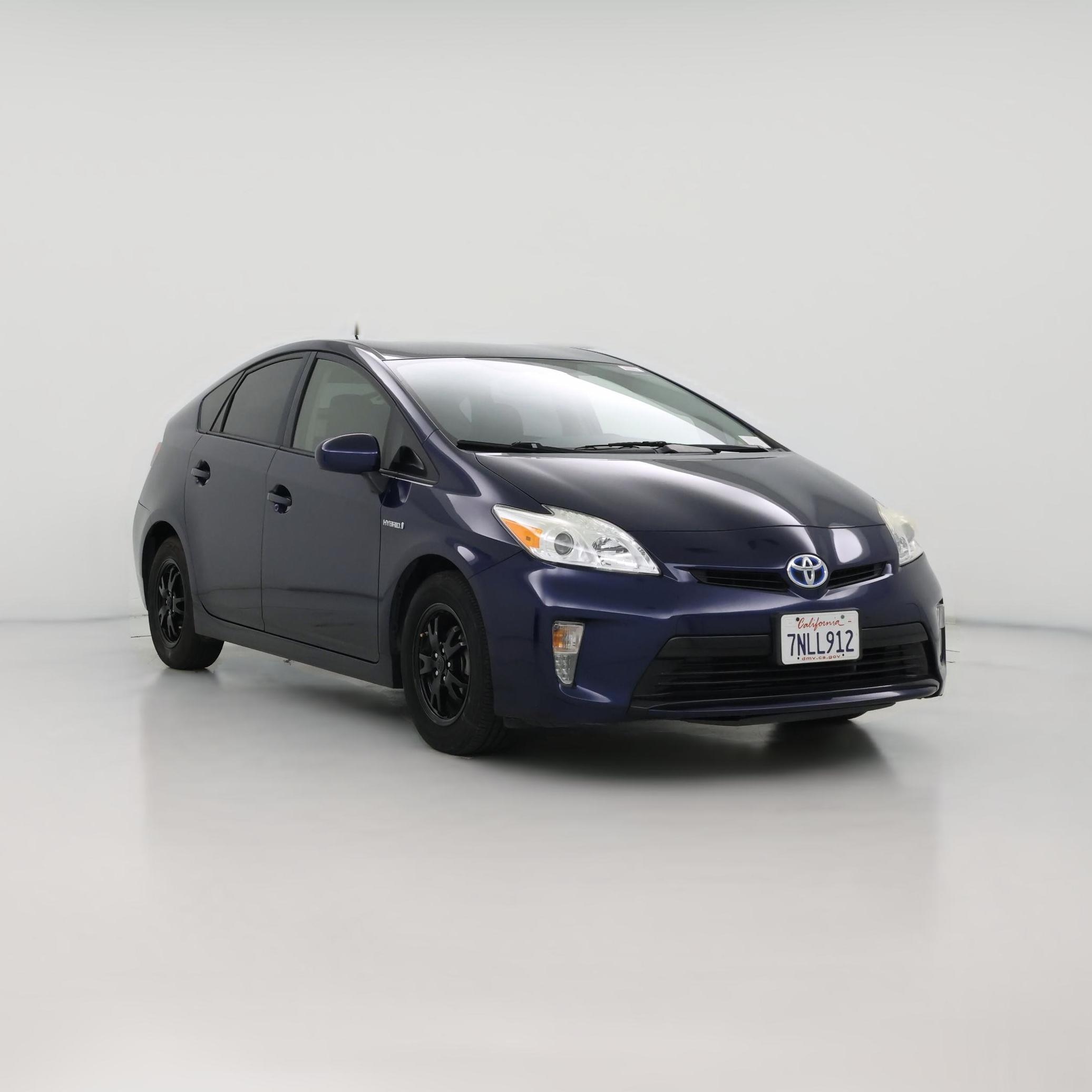 Thumbnail: 2015 Toyota Prius - 1