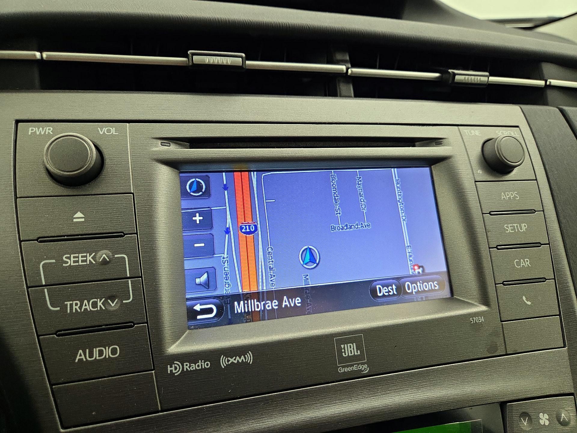 Thumbnail: 2015 Toyota Prius - 14