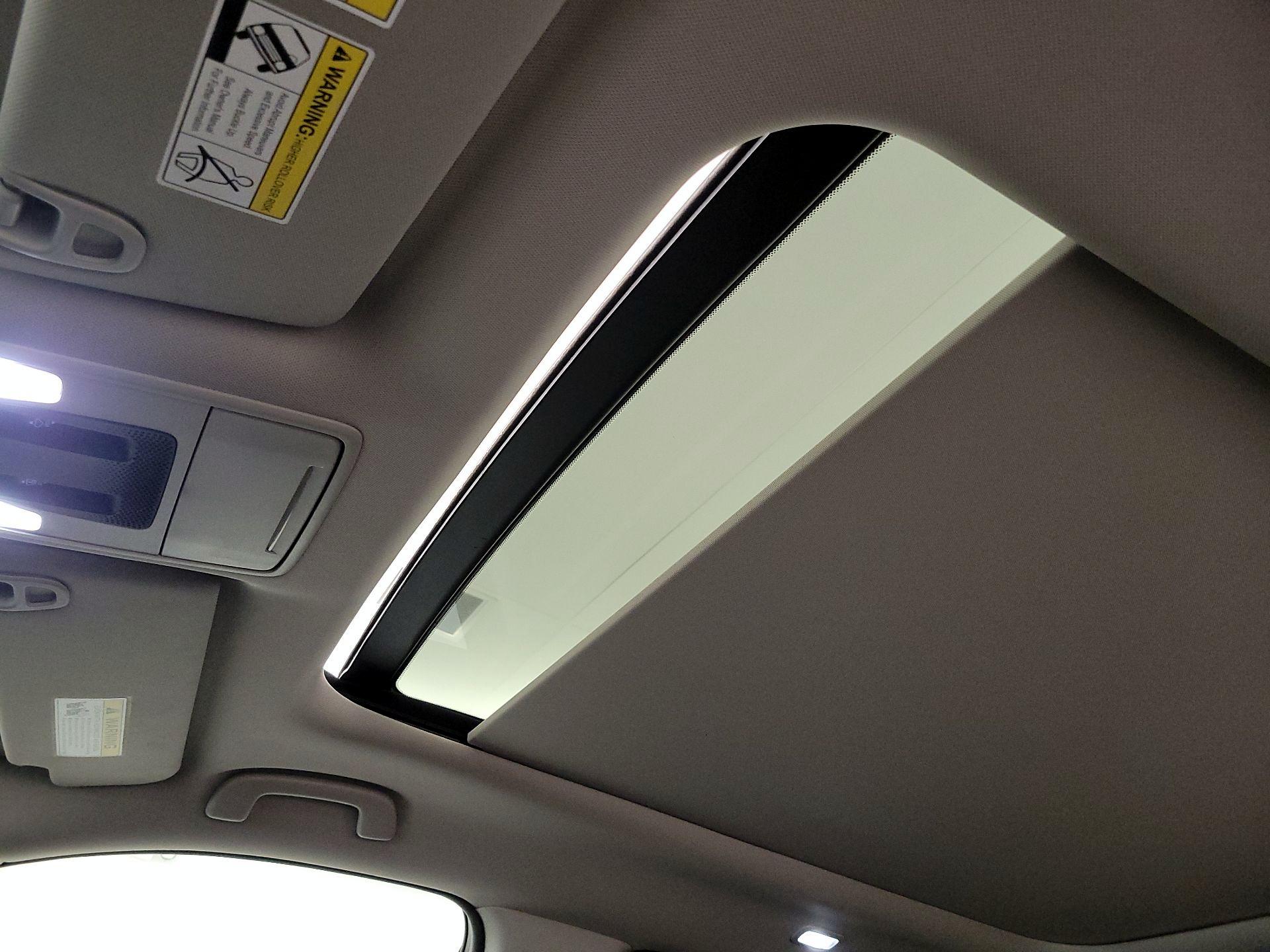 Thumbnail: 2023 Honda Pilot - 19