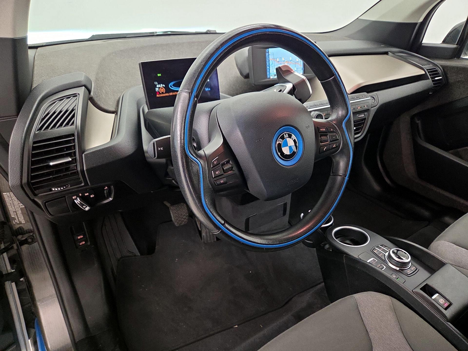 Thumbnail: 2017 BMW i3 - 9