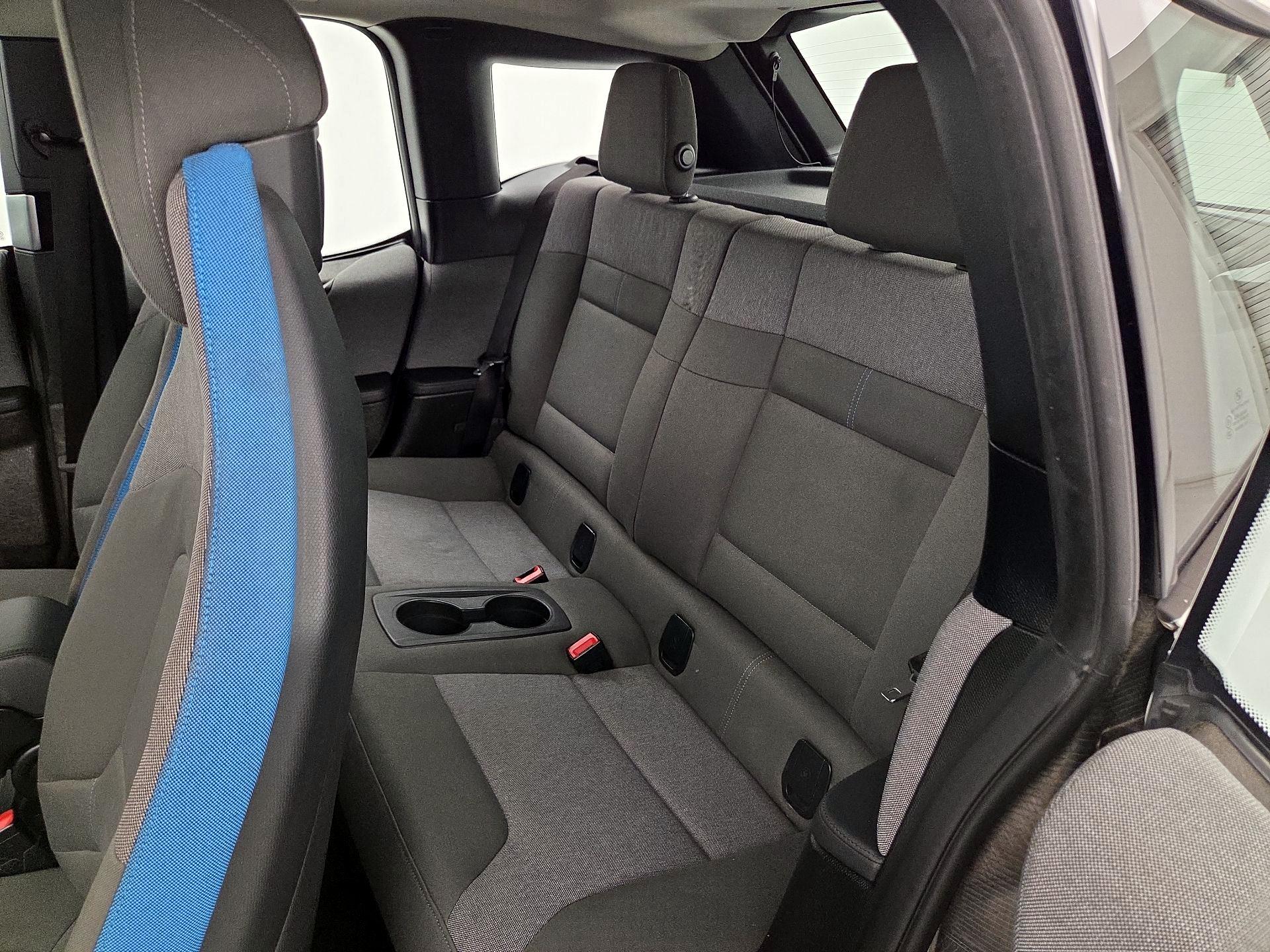 Thumbnail: 2017 BMW i3 - 20